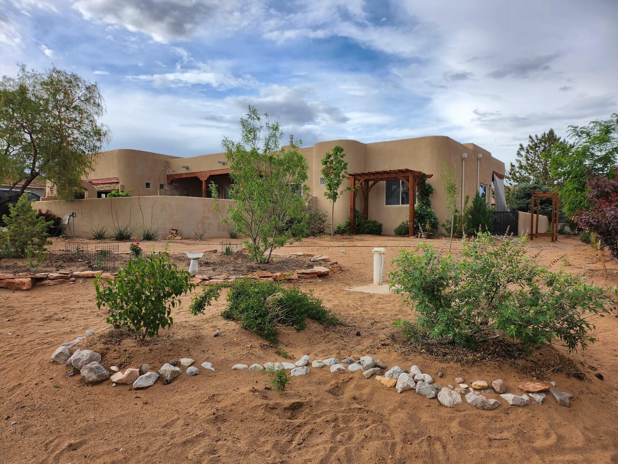 5713 RIO OSO Road NE