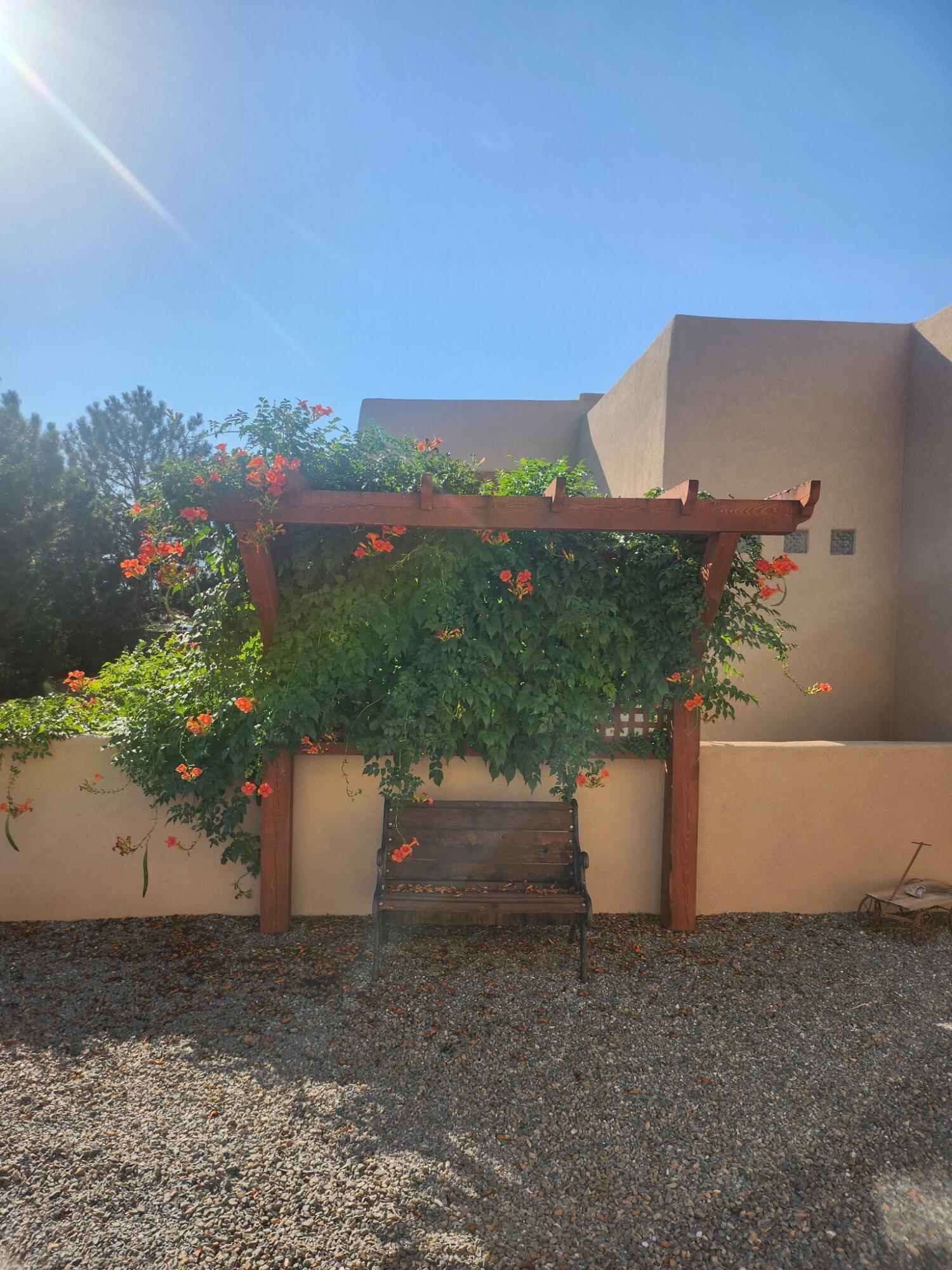 5713 RIO OSO Road NE