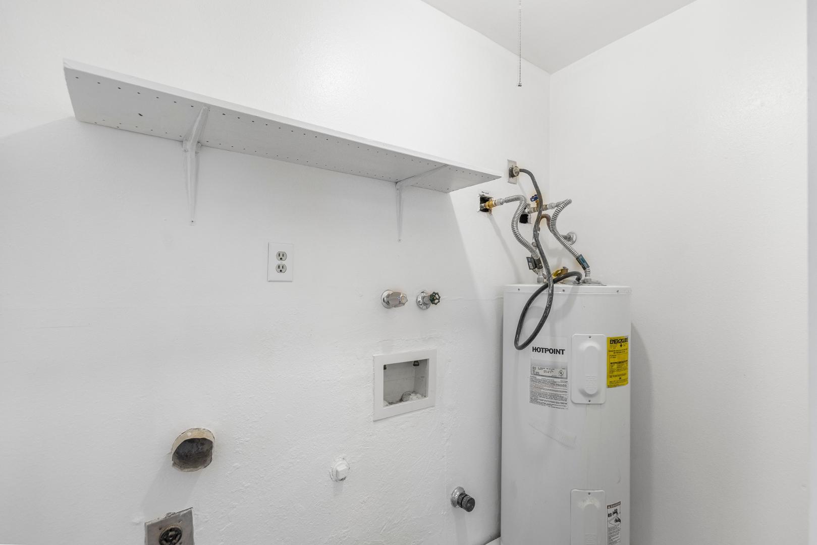 12908 Constitution Avenue NE Apt 1