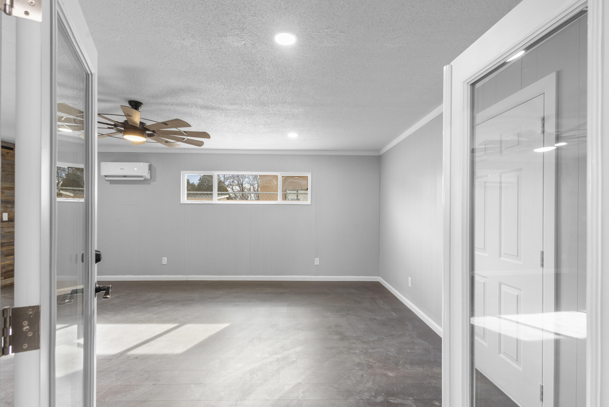 402 DOLORES Drive SW
