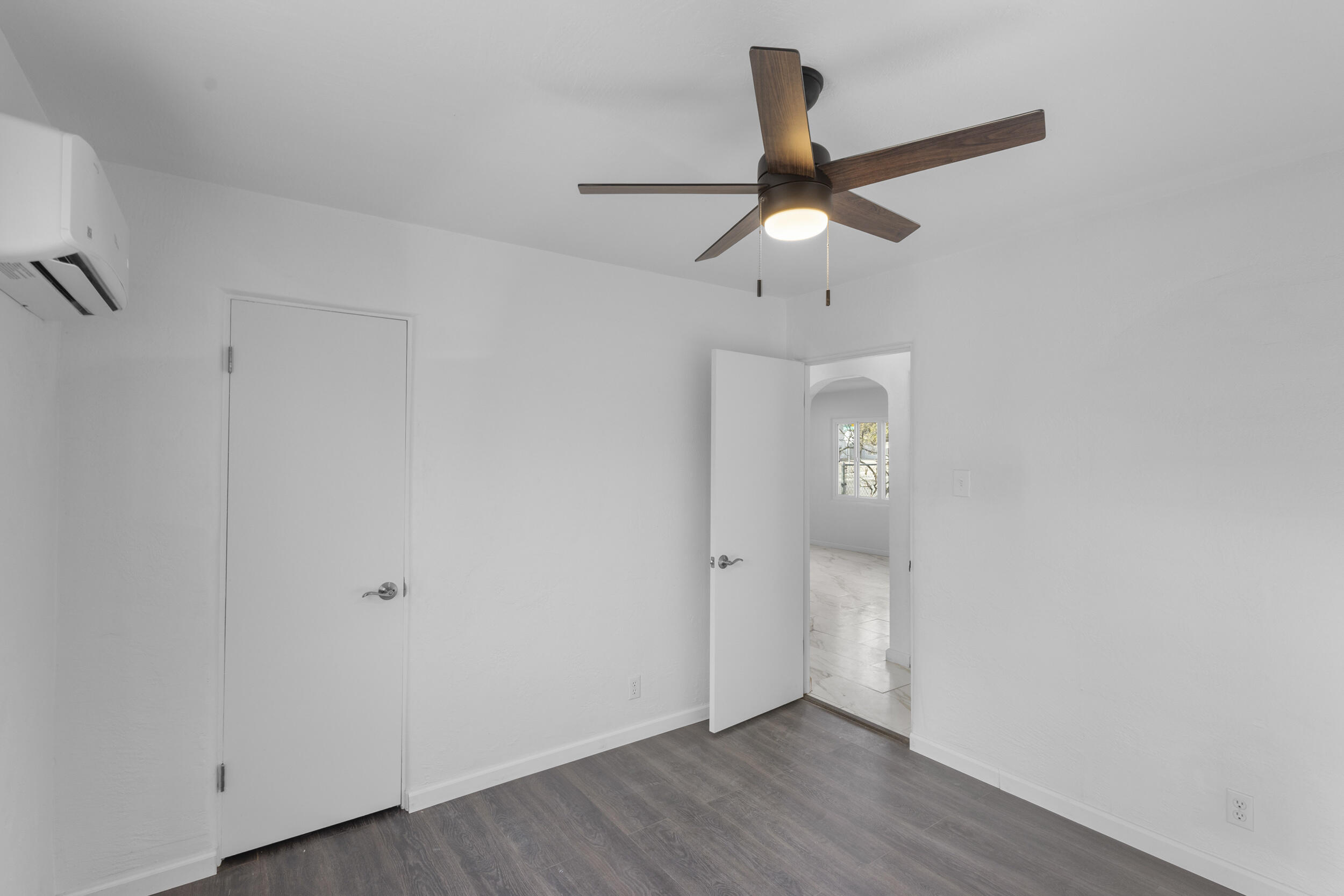 402 DOLORES Drive SW