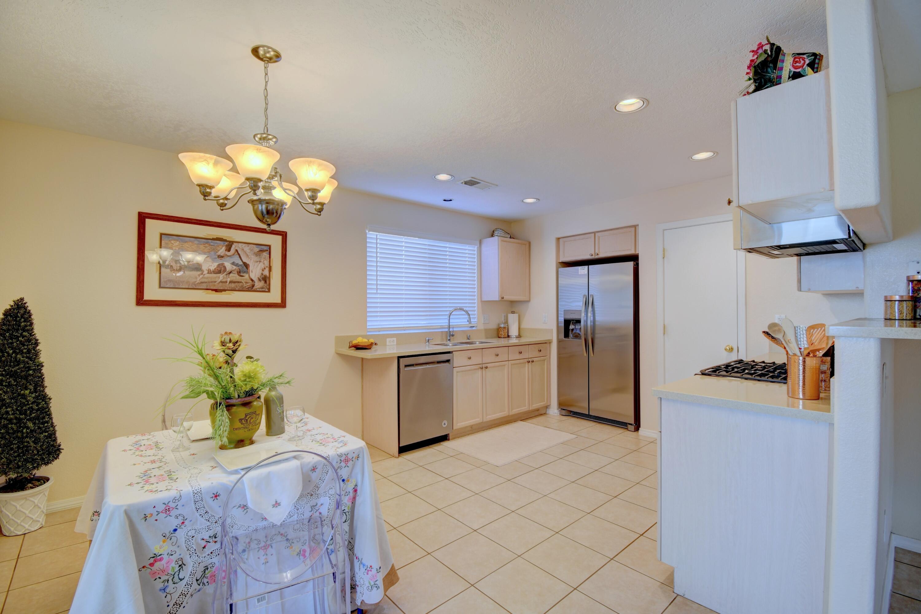 9000 JASPER Drive NE