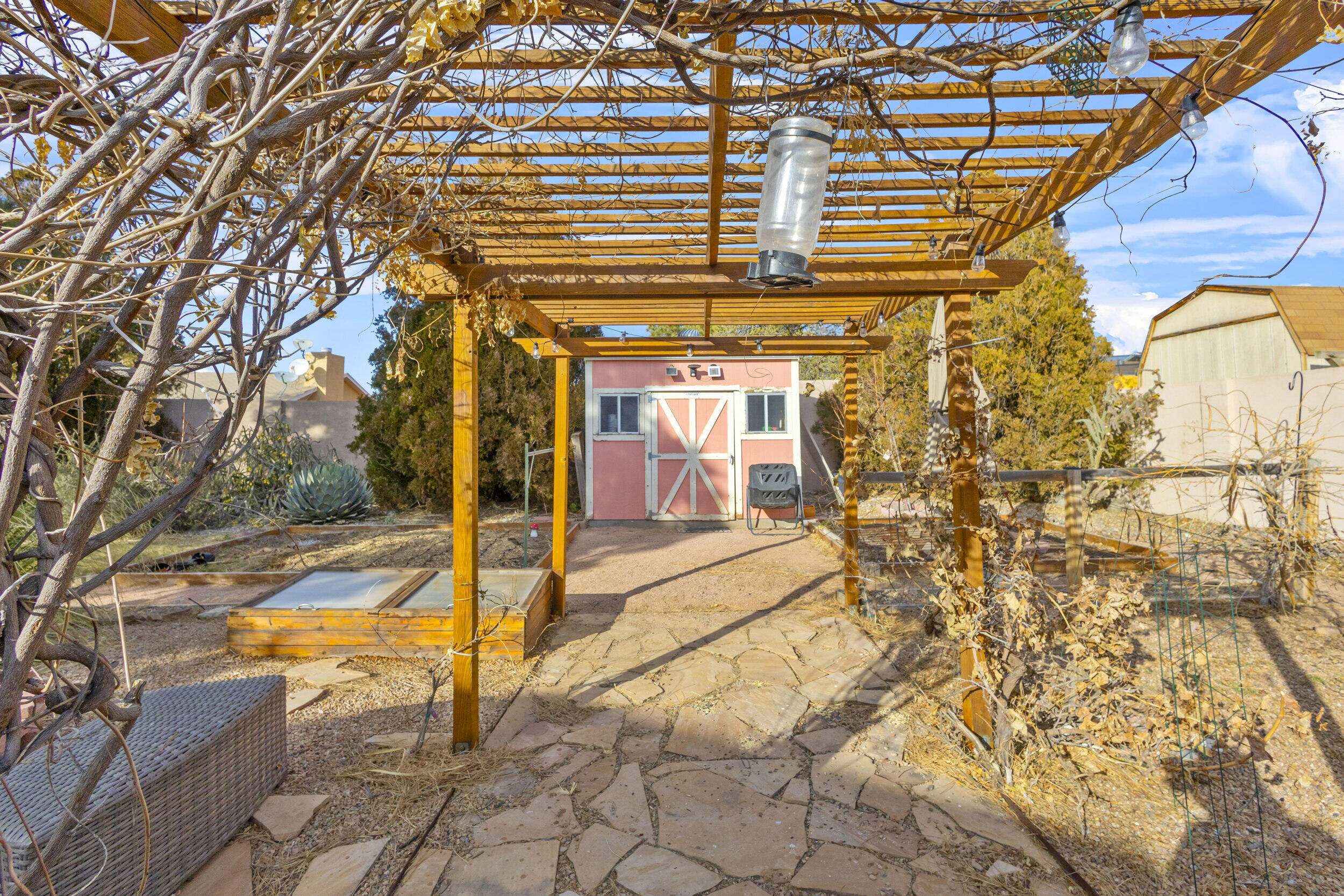 12505 MOUNTAIN Road NE