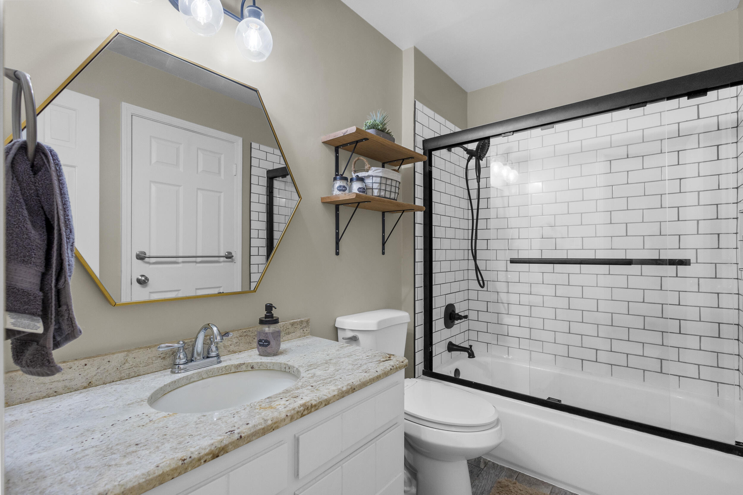 12505 MOUNTAIN Road NE