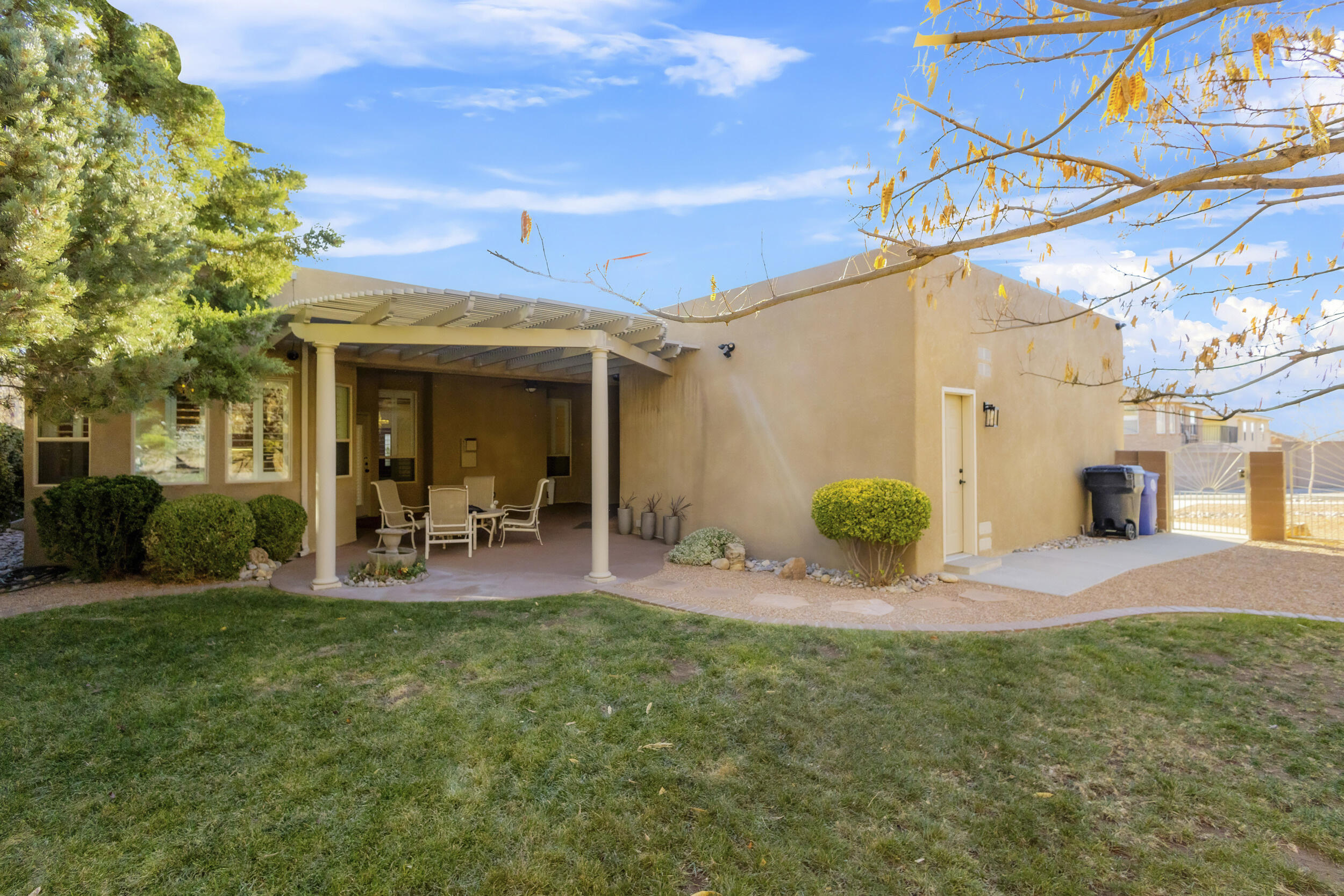 11211 AMMAN Avenue NE