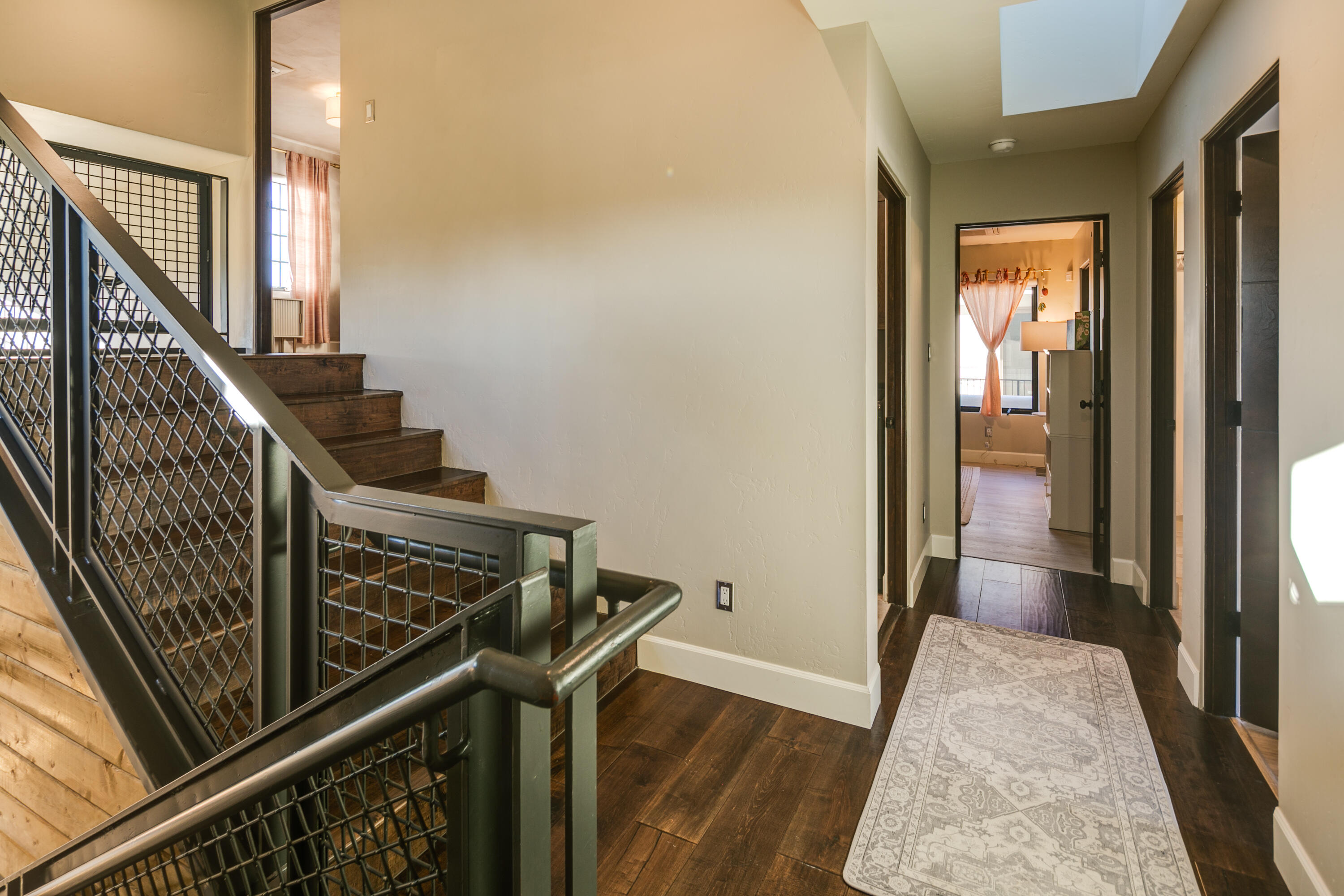 8828 SILVER OAK Lane NE