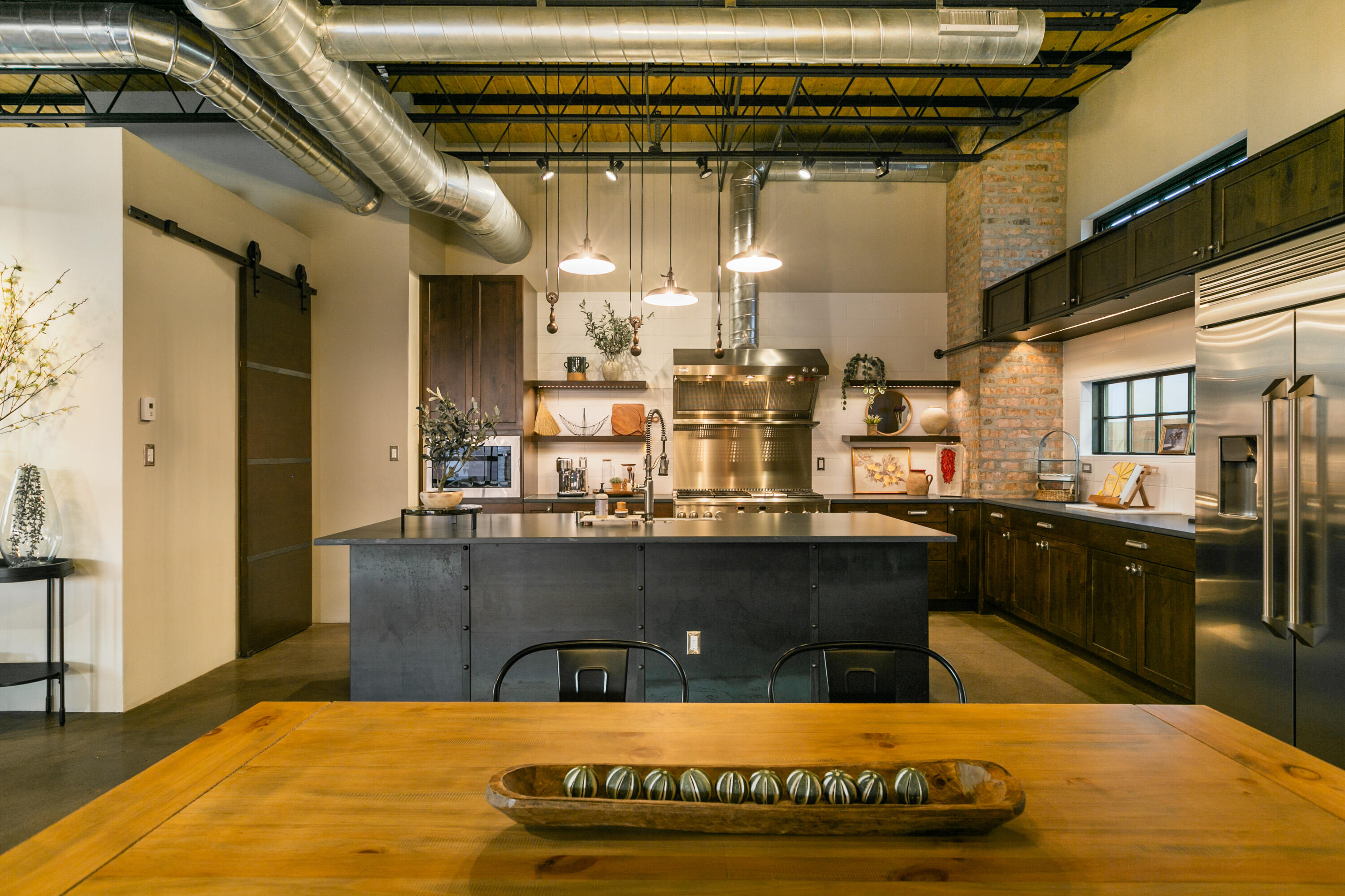 8828 SILVER OAK Lane NE