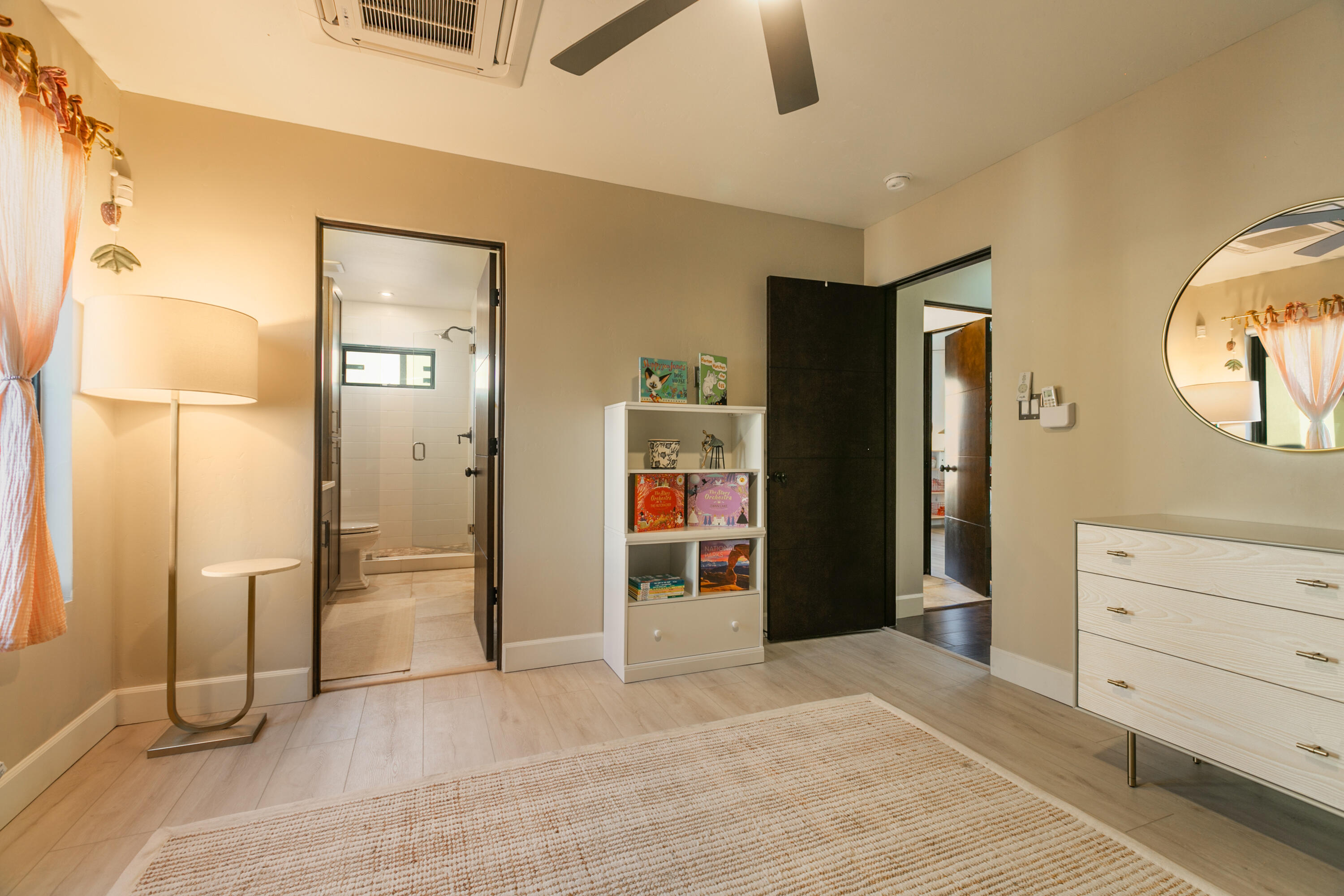 8828 SILVER OAK Lane NE