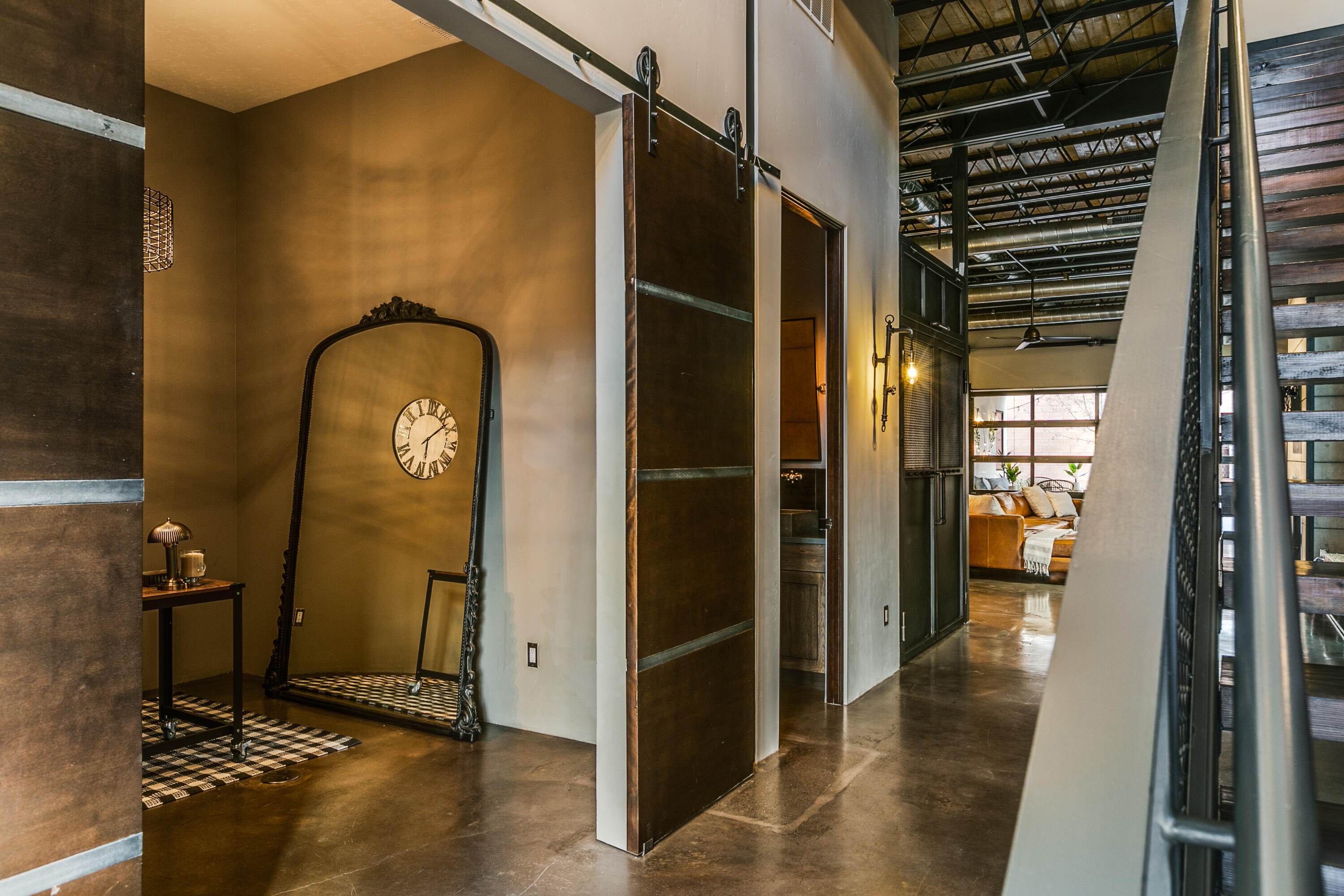 8828 SILVER OAK Lane NE