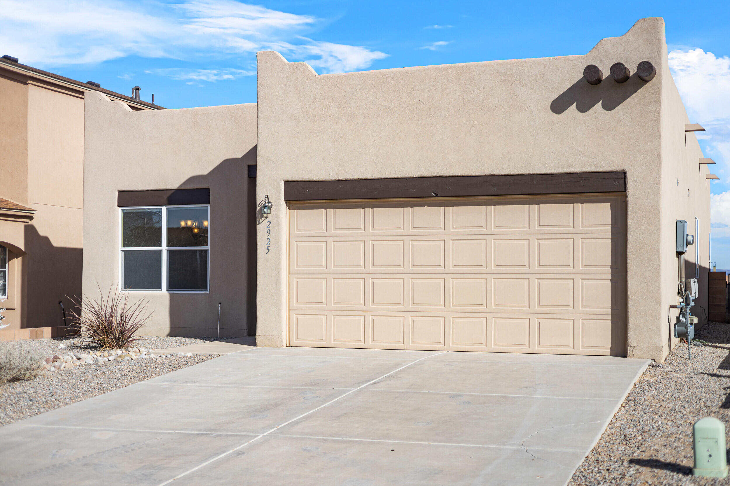 2925 Wilder Loop NE