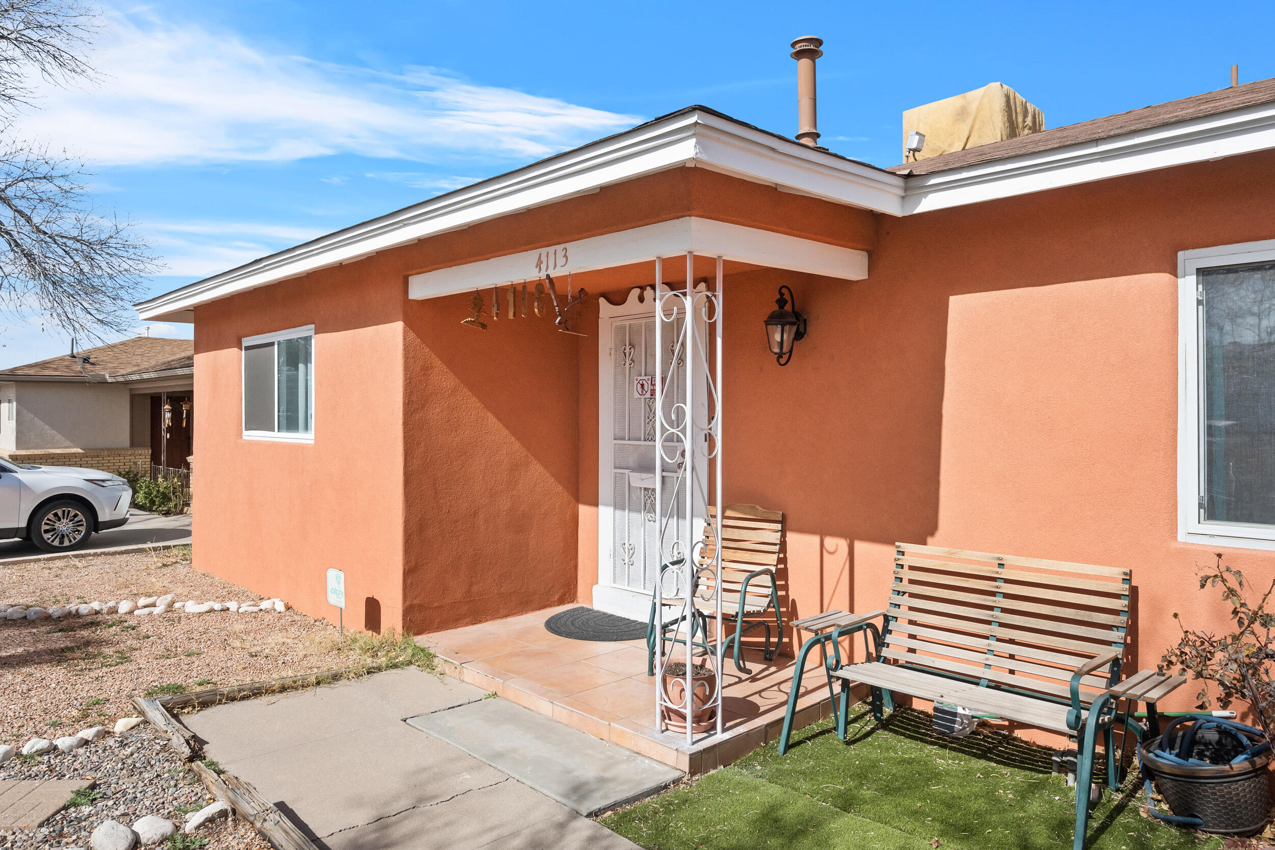 4113 PALO DURO Avenue NE