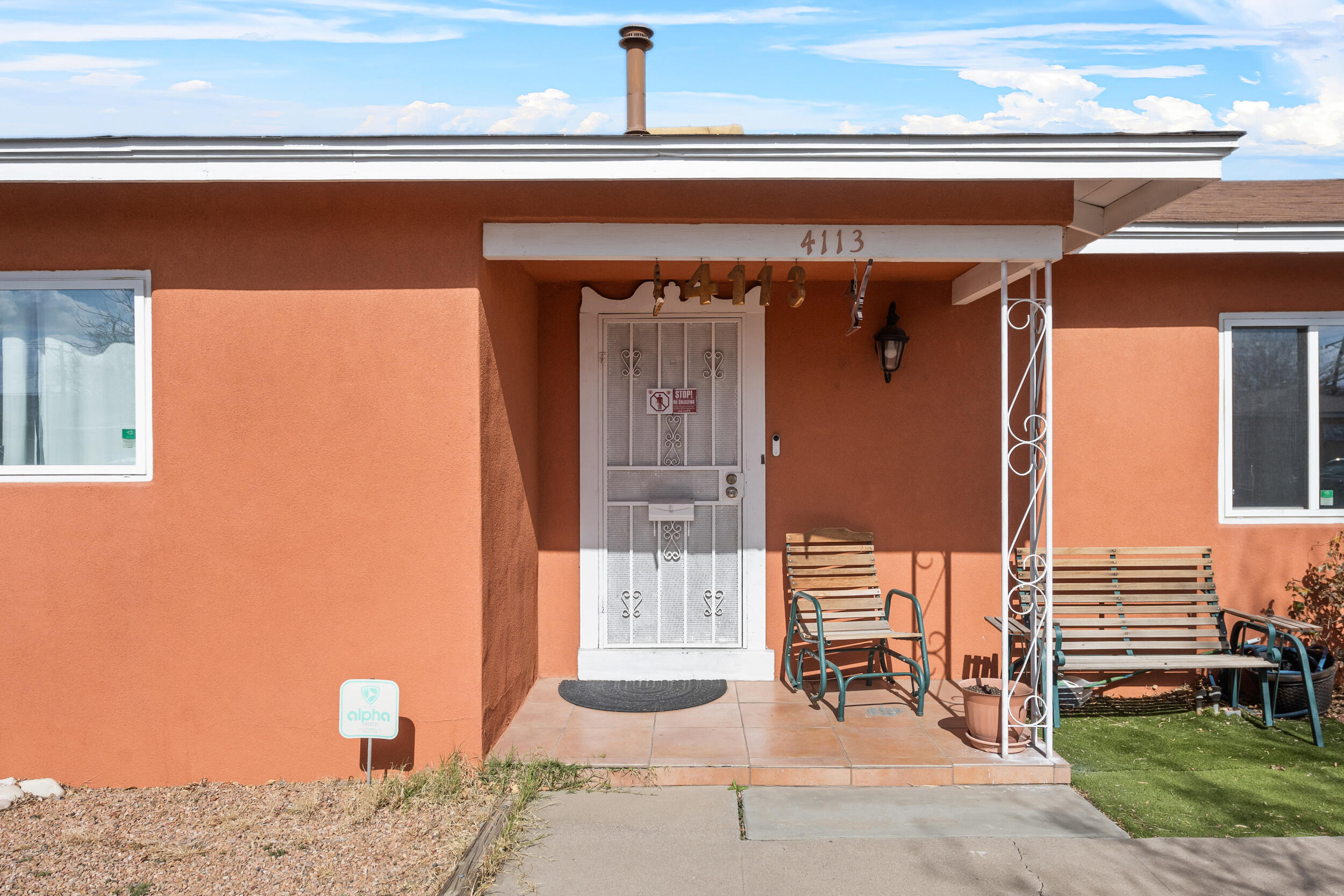 4113 PALO DURO Avenue NE