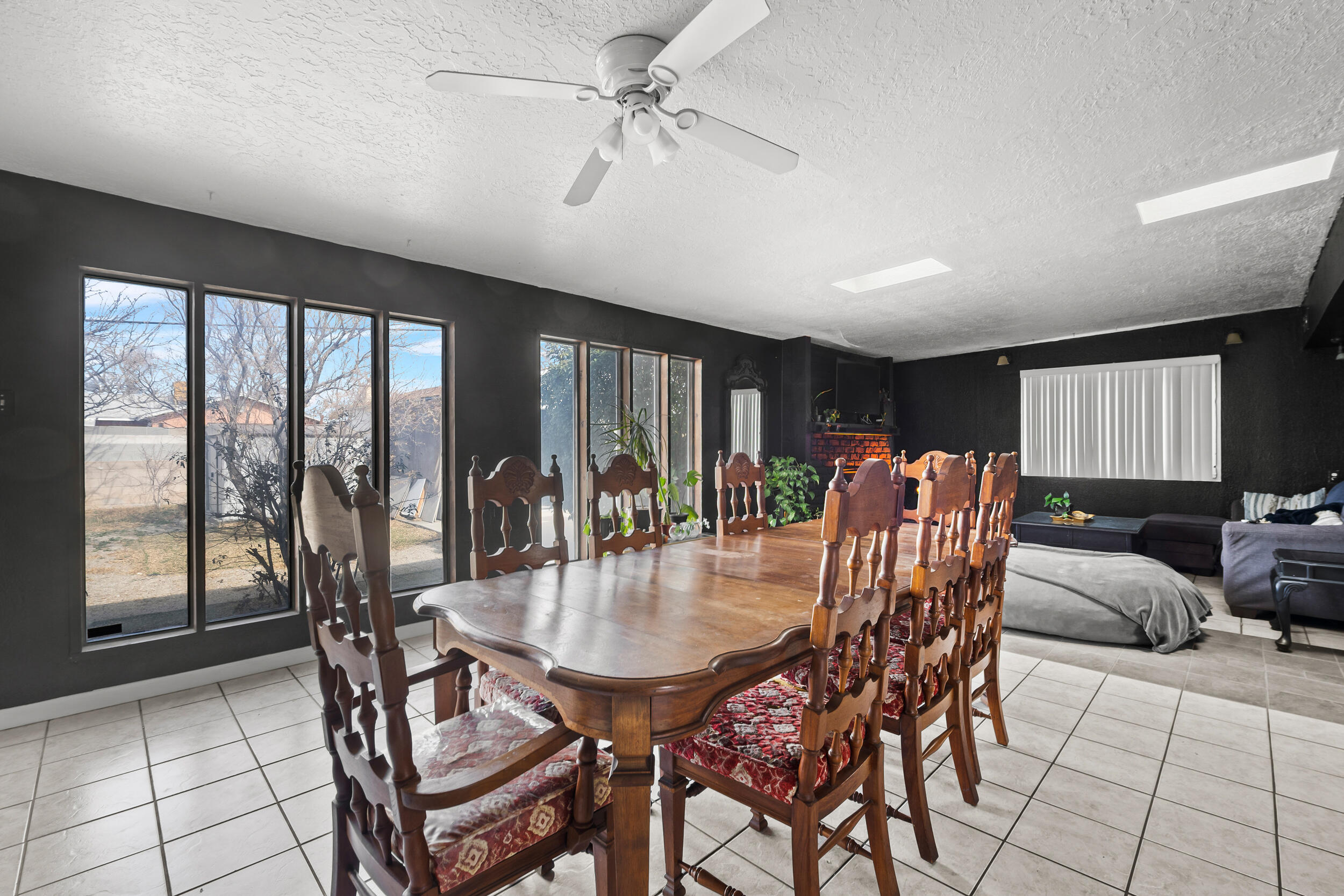 4113 PALO DURO Avenue NE