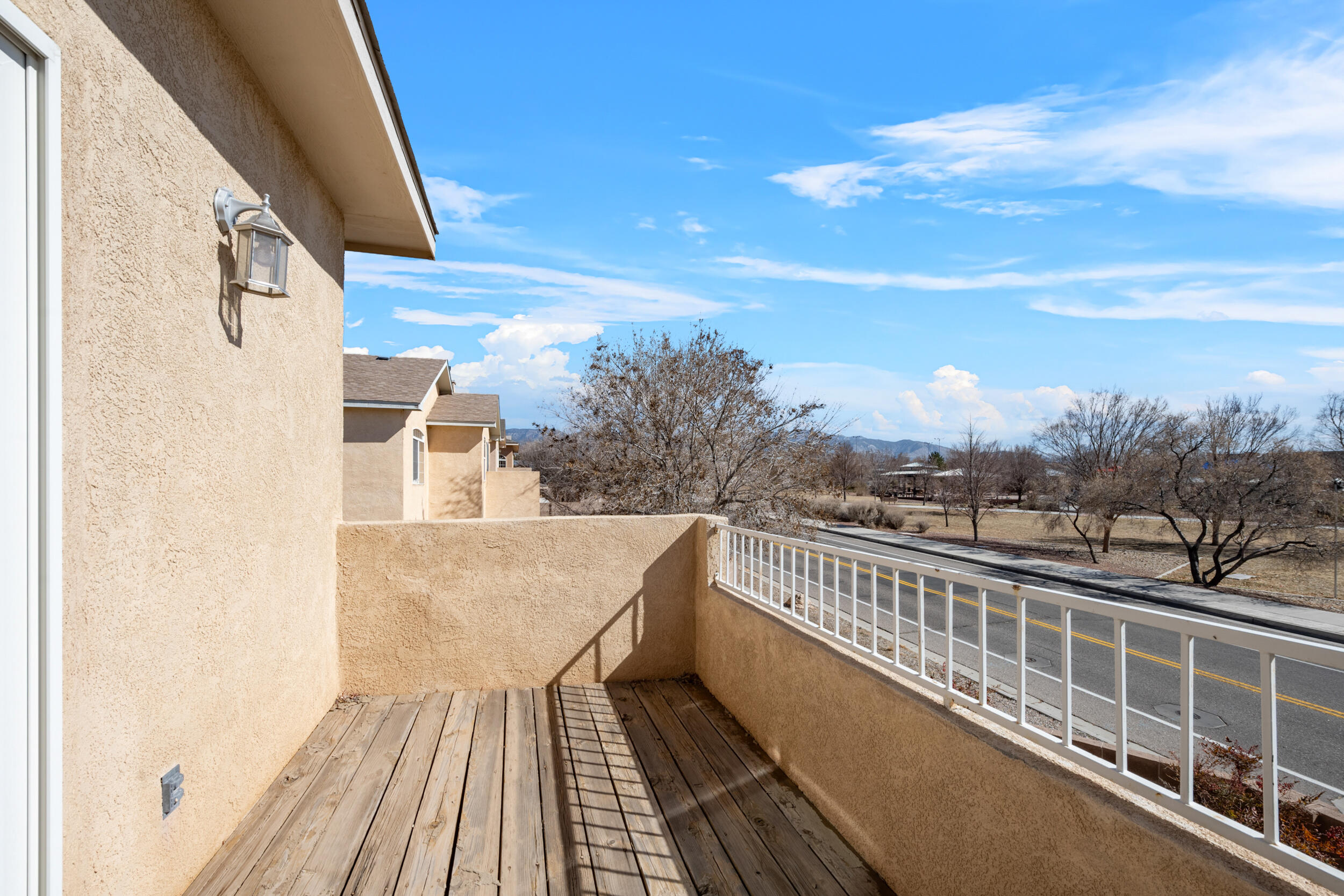 7328 PEREGRINE Road NE