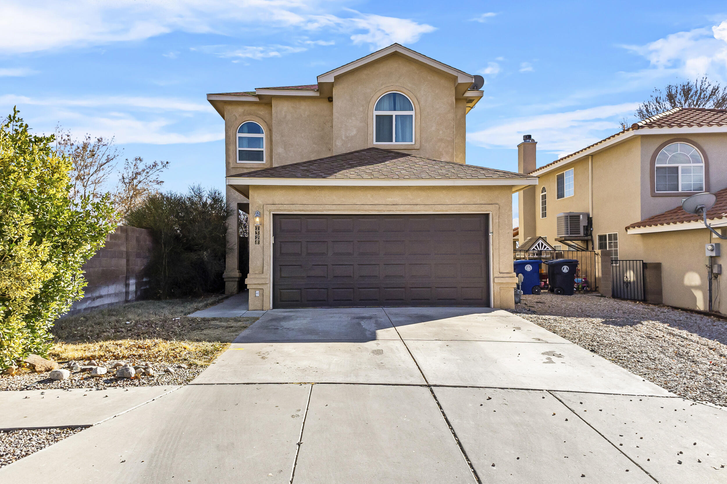 7328 PEREGRINE Road NE