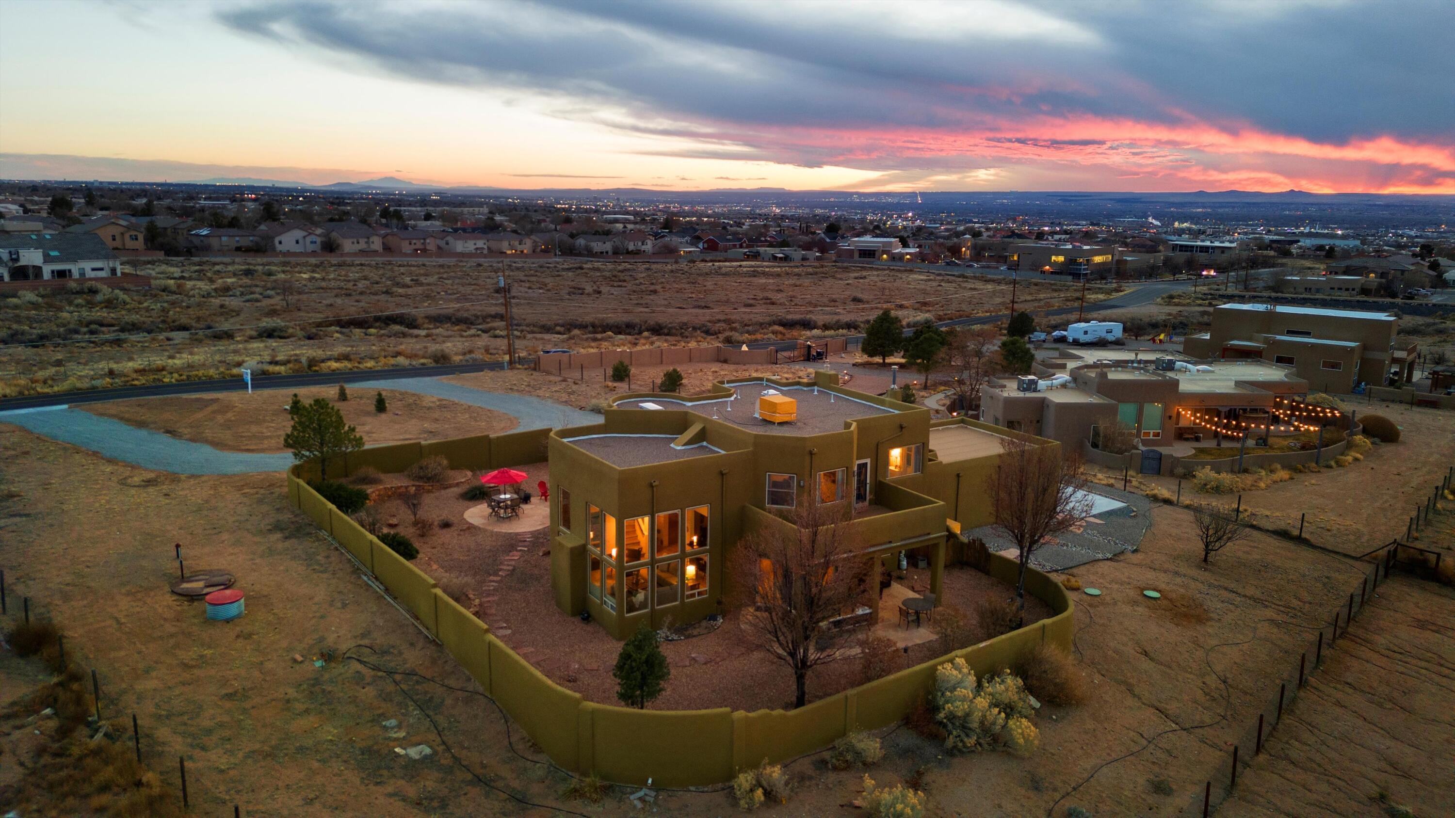 8951 ALAMEDA Boulevard NE