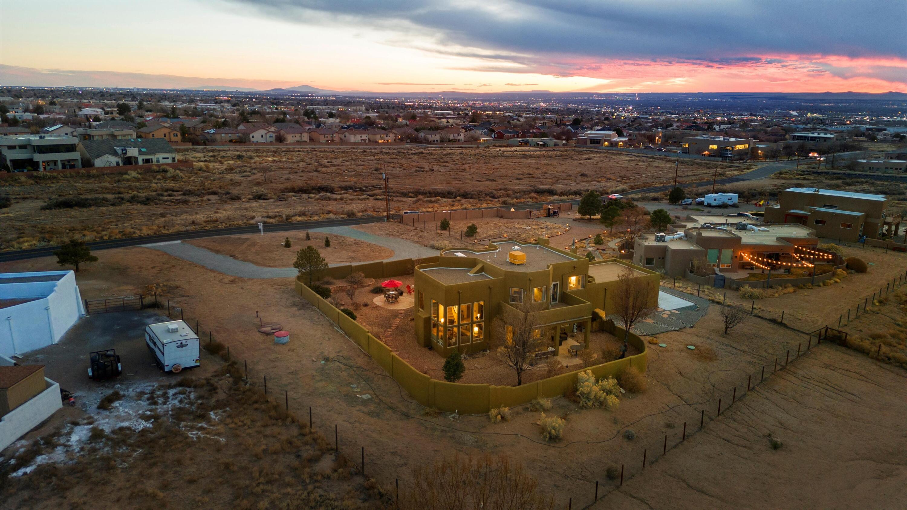 8951 ALAMEDA Boulevard NE