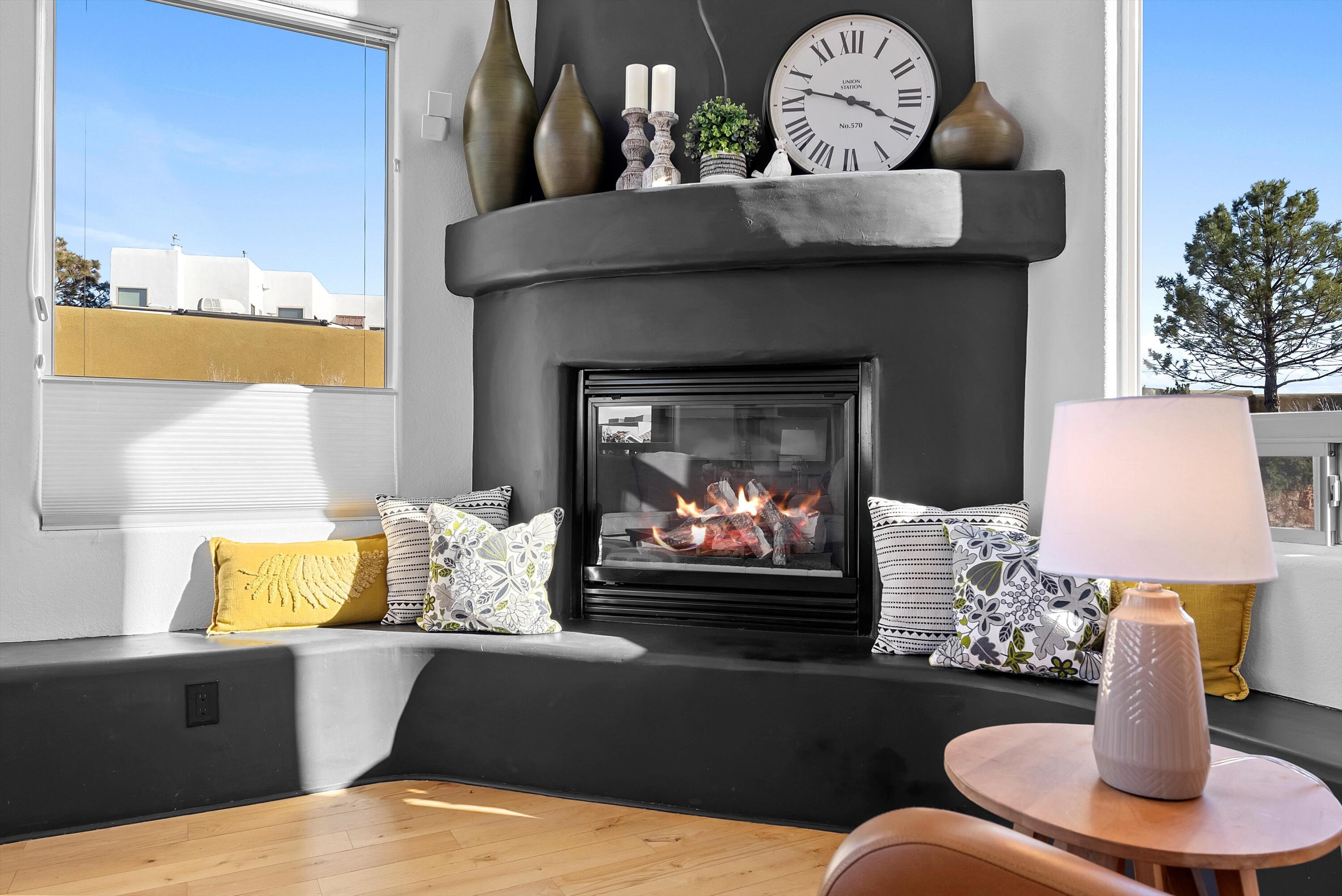 8951 ALAMEDA Boulevard NE