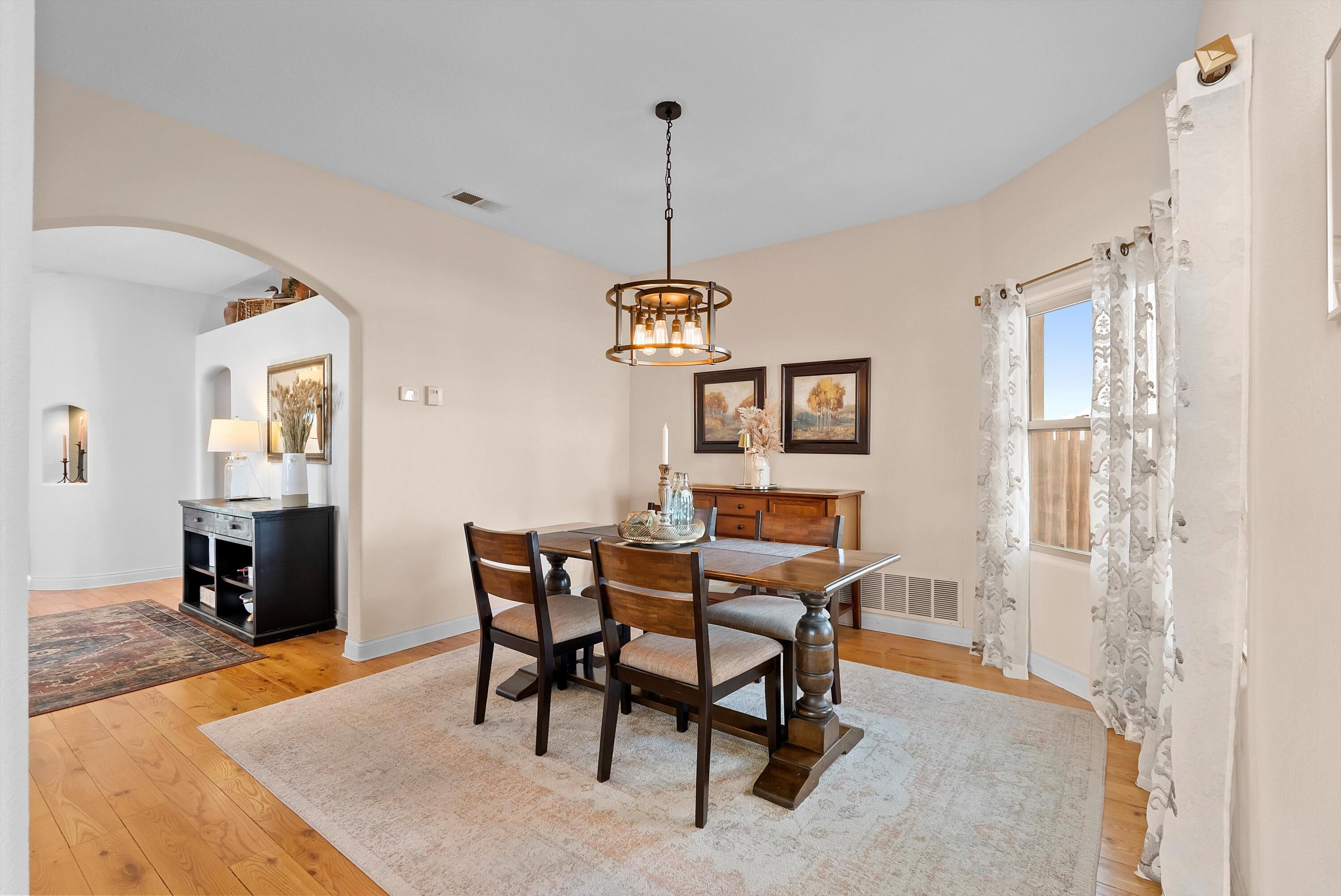 8951 ALAMEDA Boulevard NE