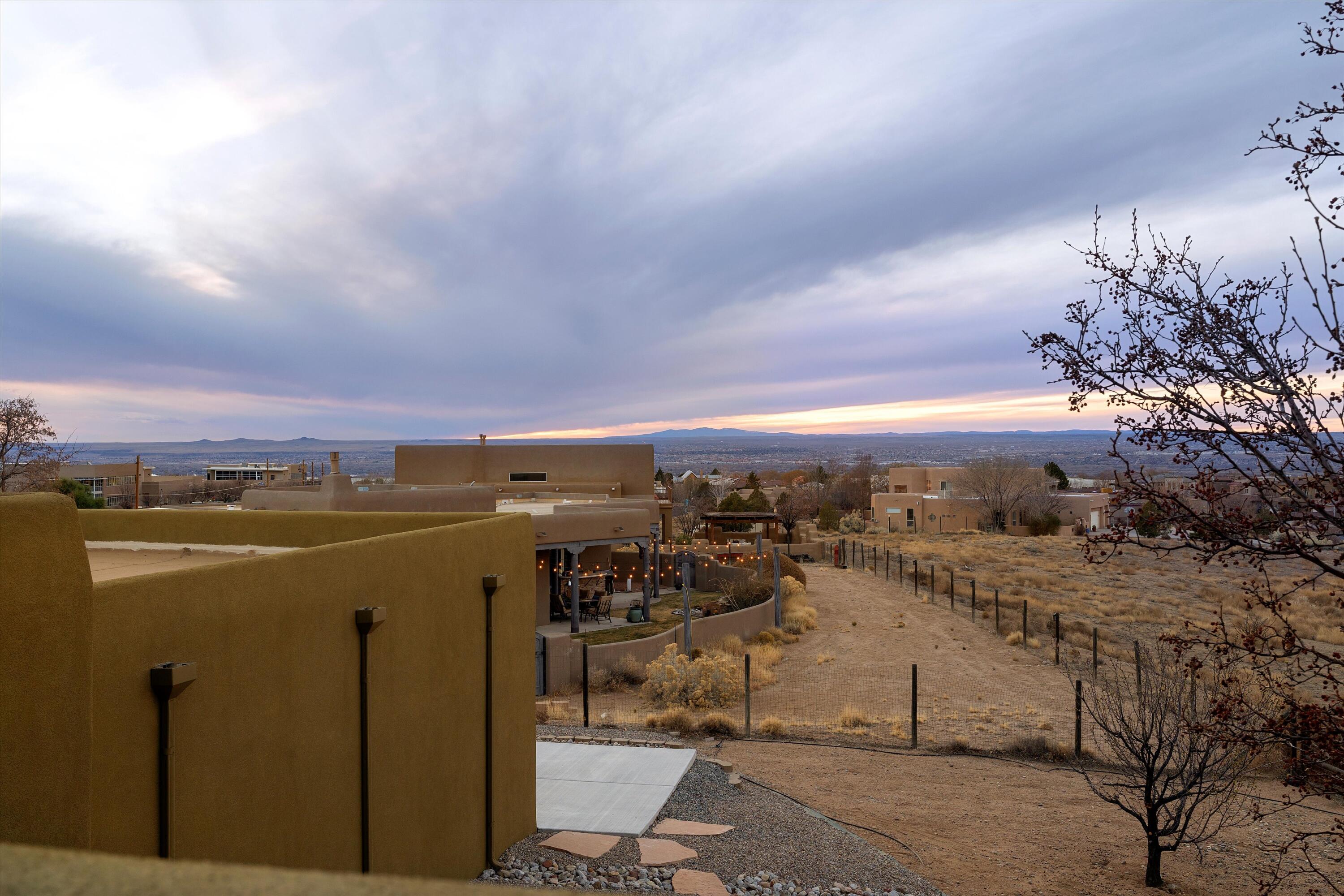 8951 ALAMEDA Boulevard NE