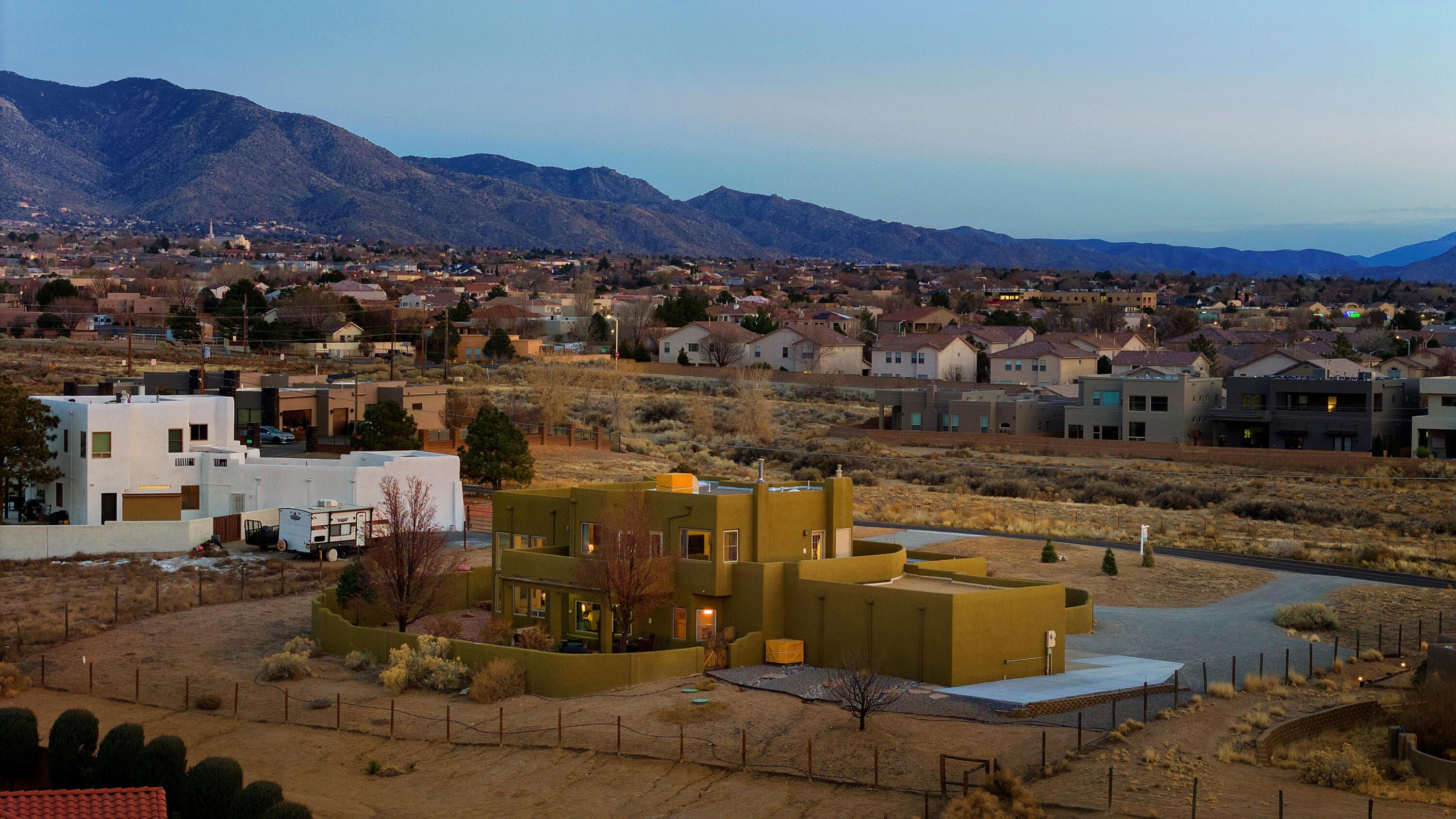 8951 ALAMEDA Boulevard NE