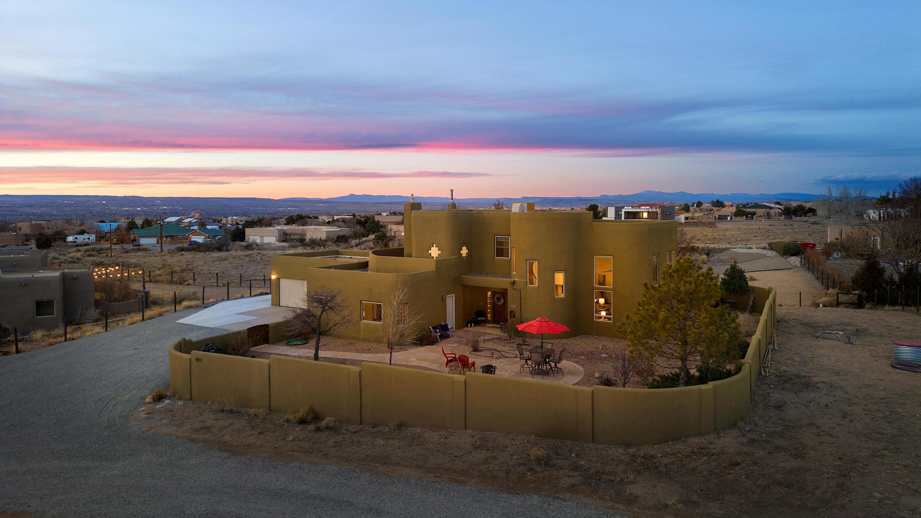 8951 ALAMEDA Boulevard NE