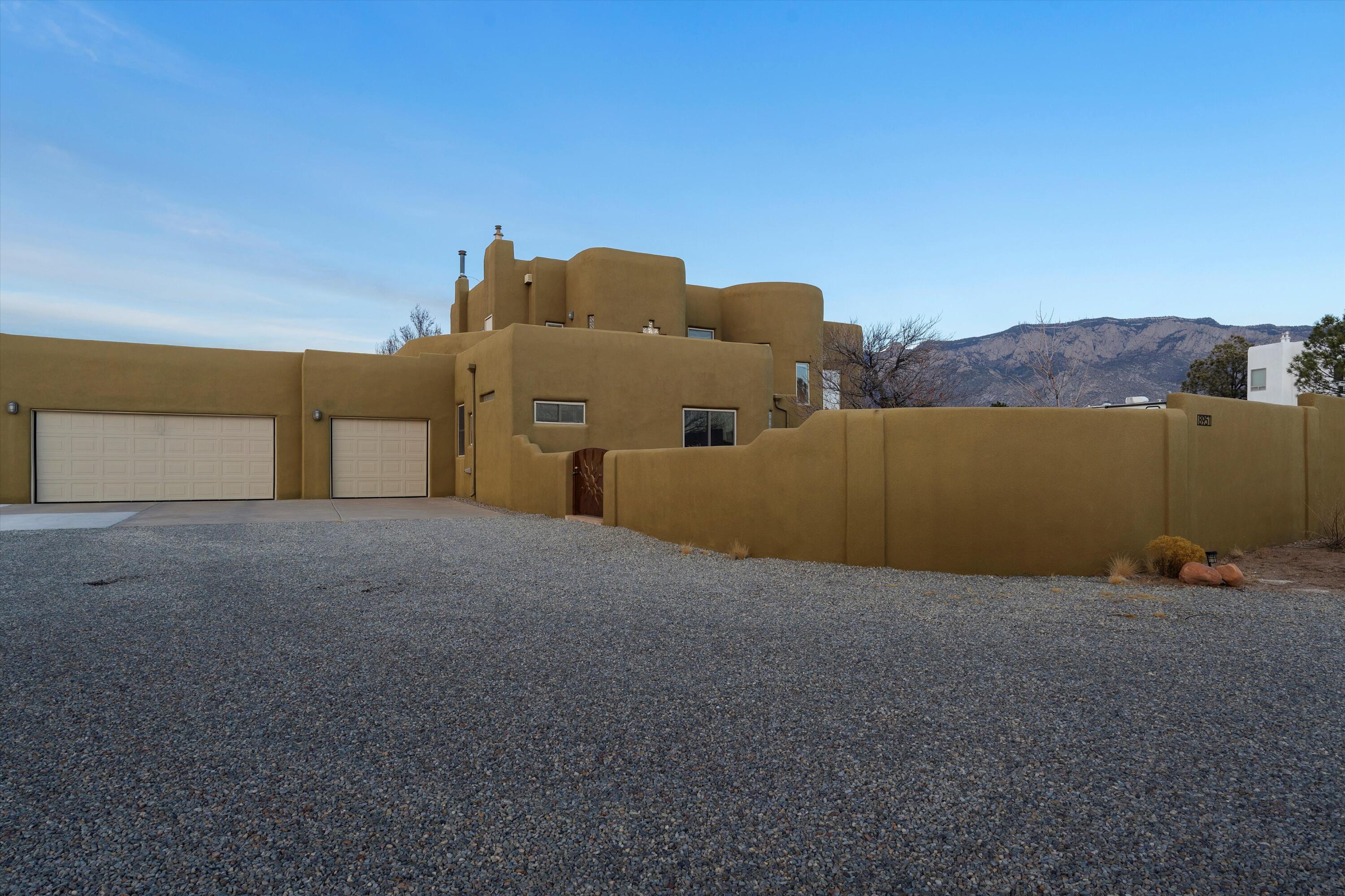 8951 ALAMEDA Boulevard NE