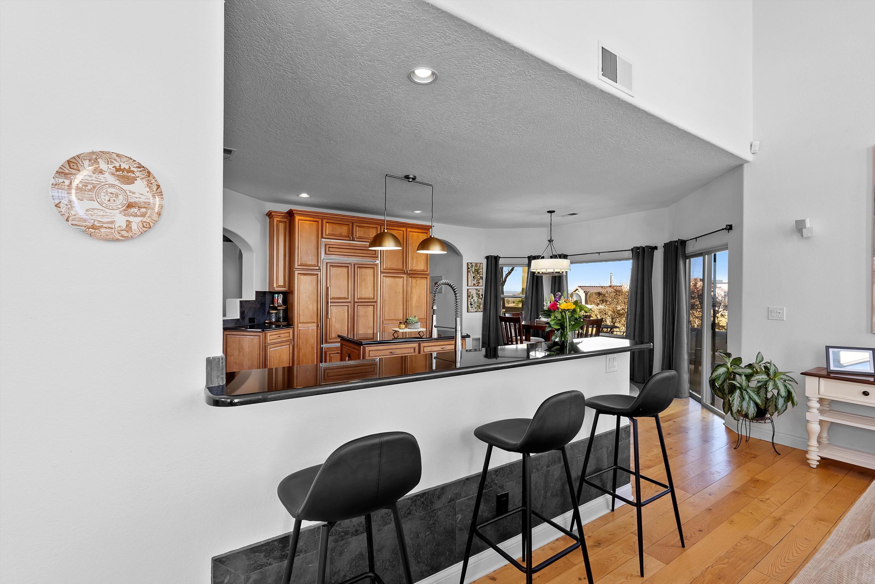 8951 ALAMEDA Boulevard NE