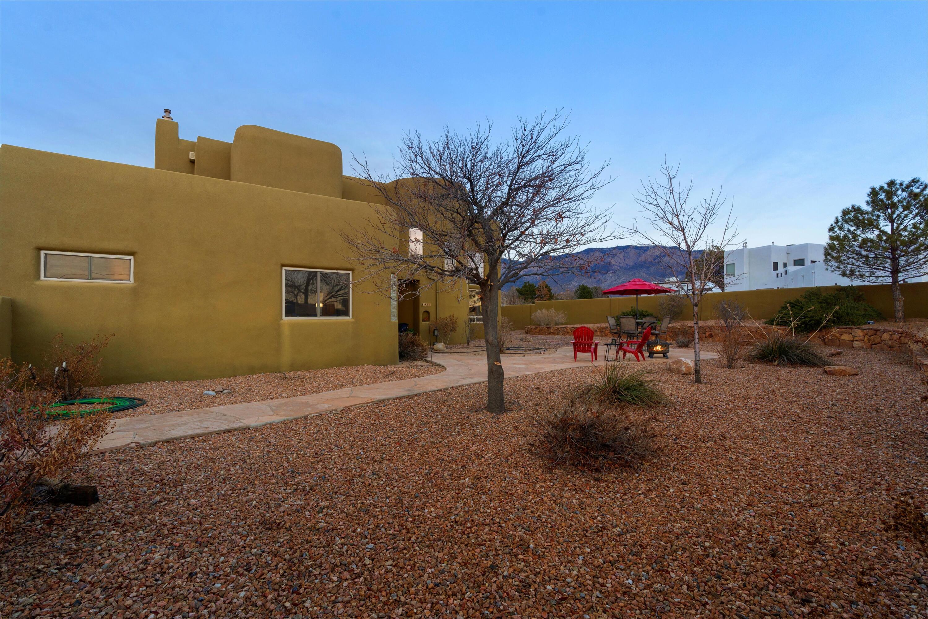 8951 ALAMEDA Boulevard NE