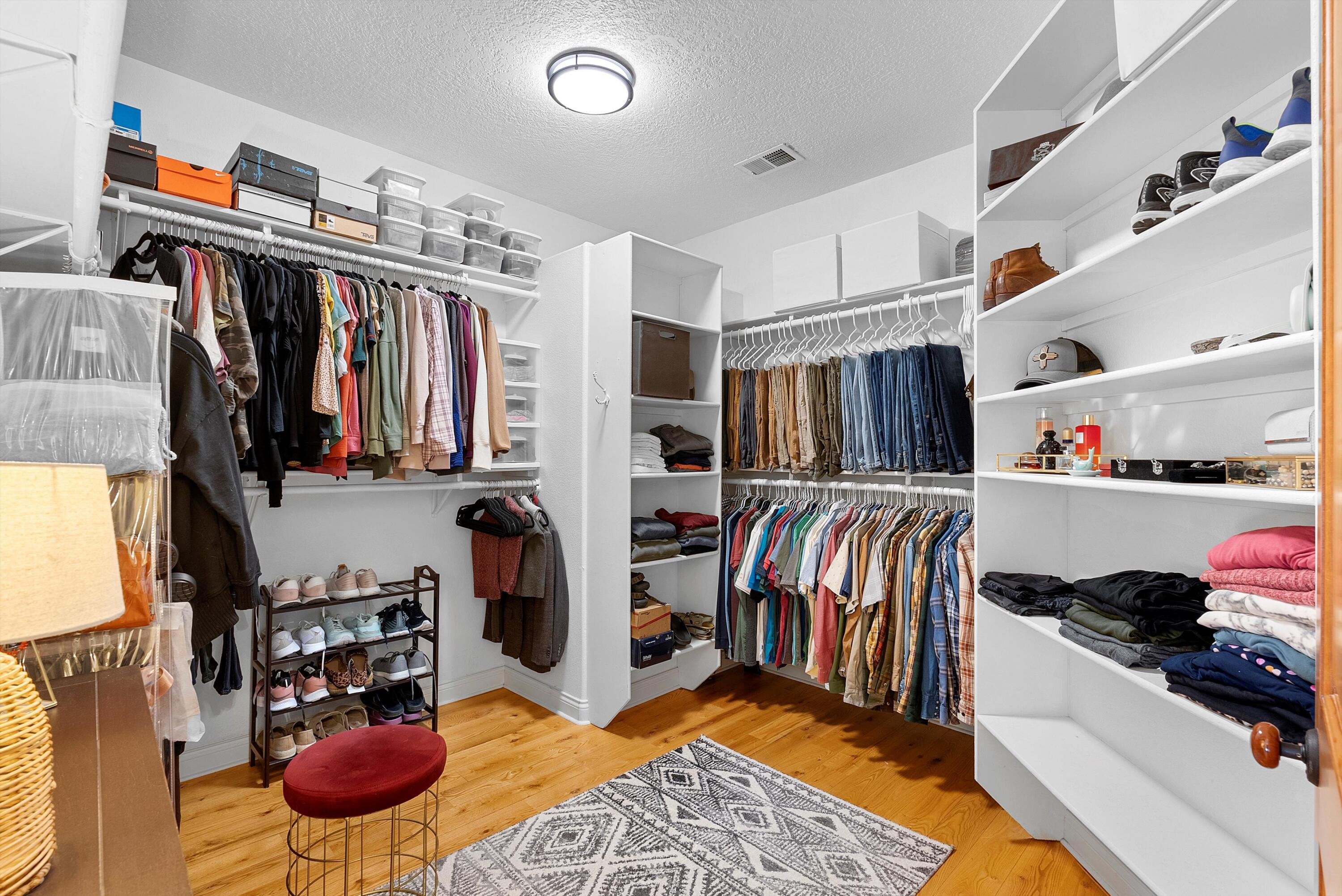 8951 ALAMEDA Boulevard NE