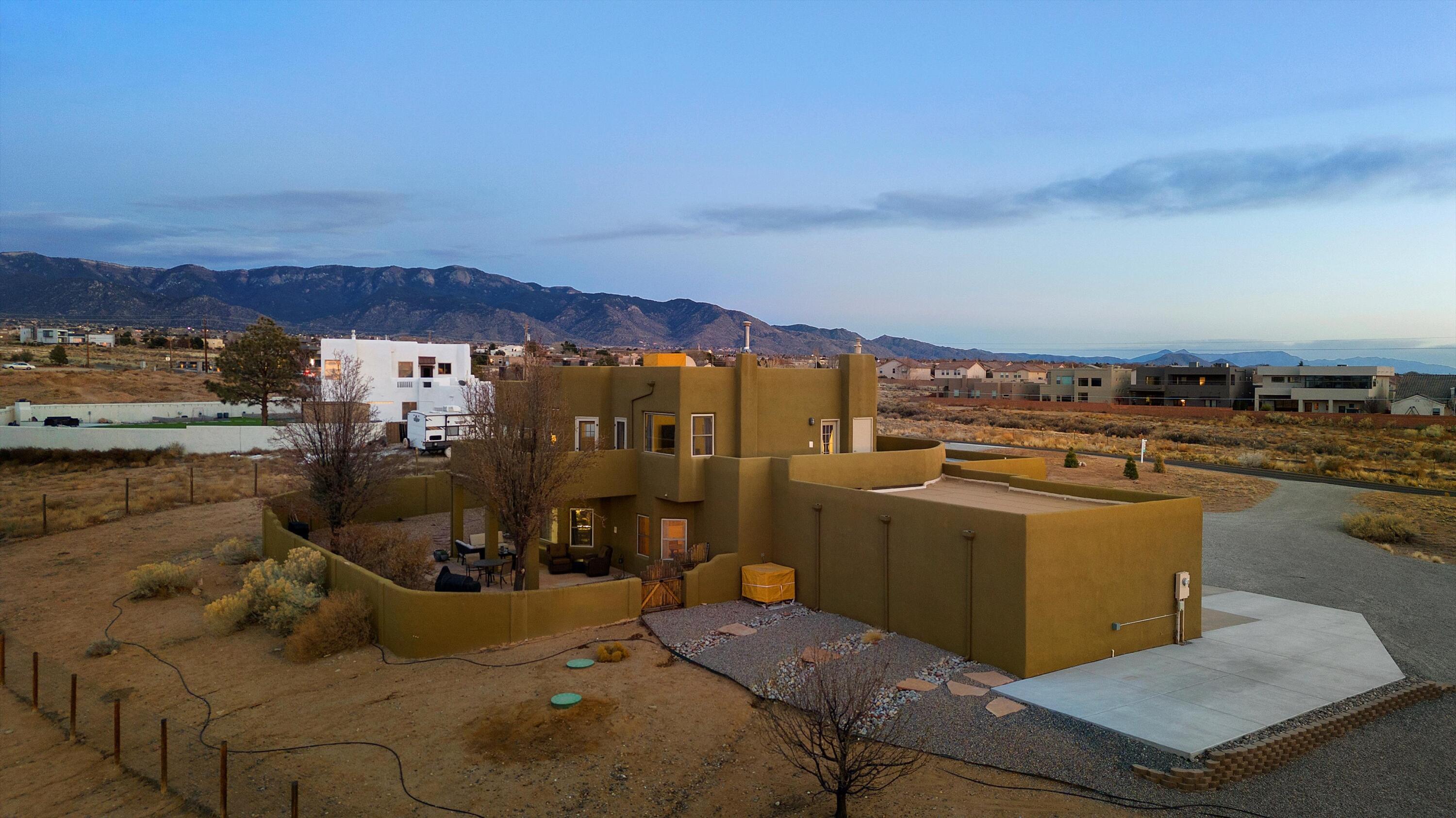 8951 ALAMEDA Boulevard NE