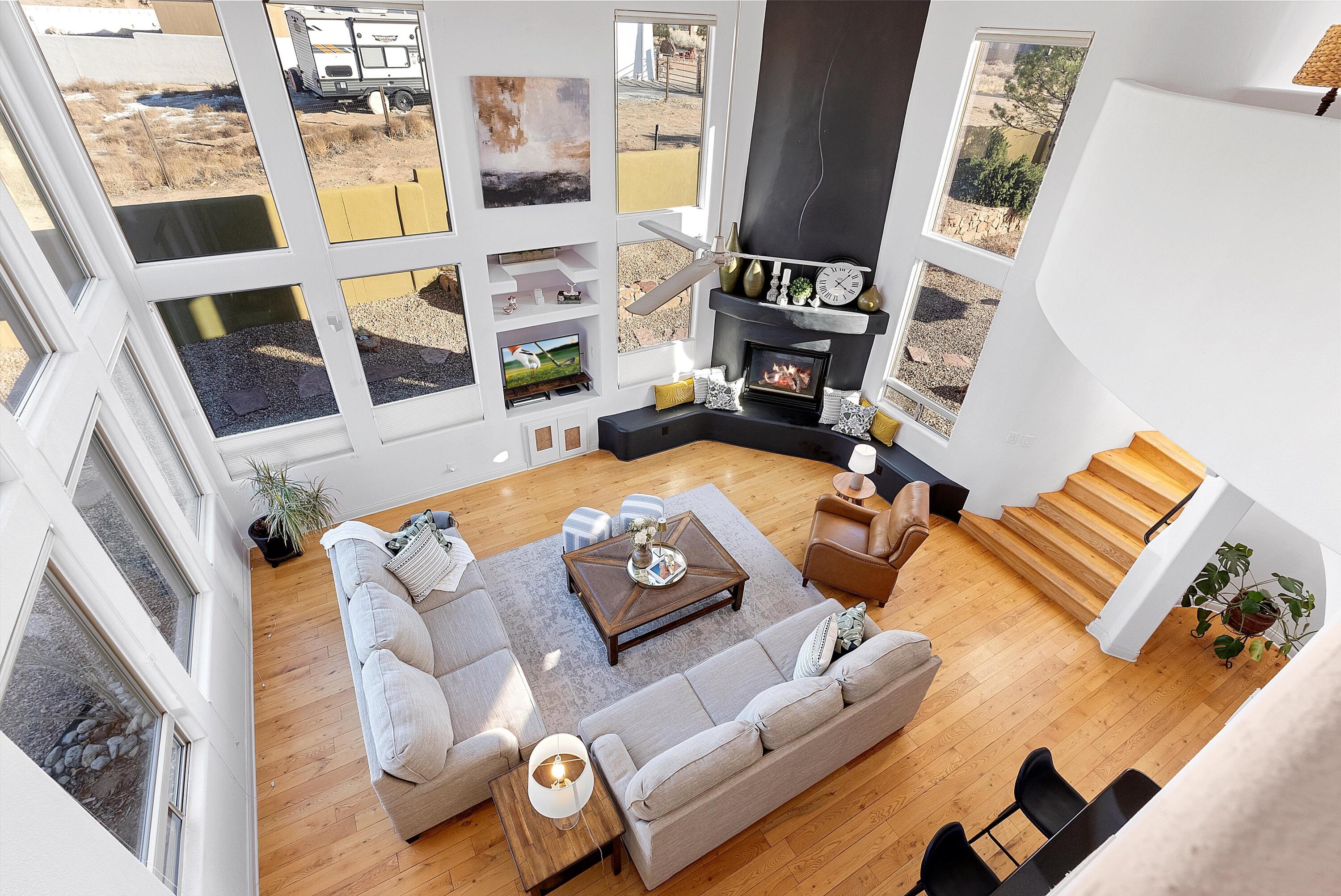 8951 ALAMEDA Boulevard NE