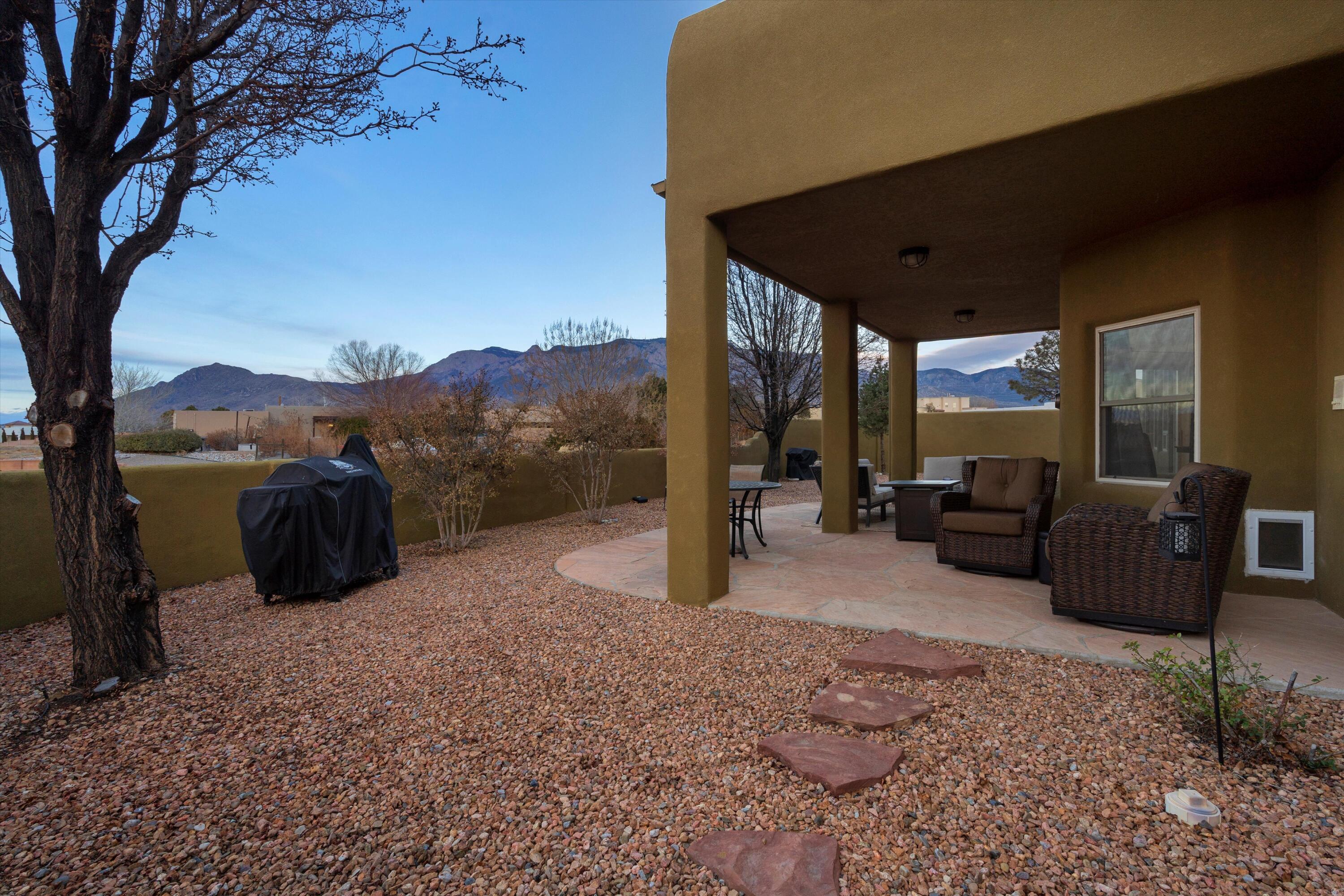 8951 ALAMEDA Boulevard NE