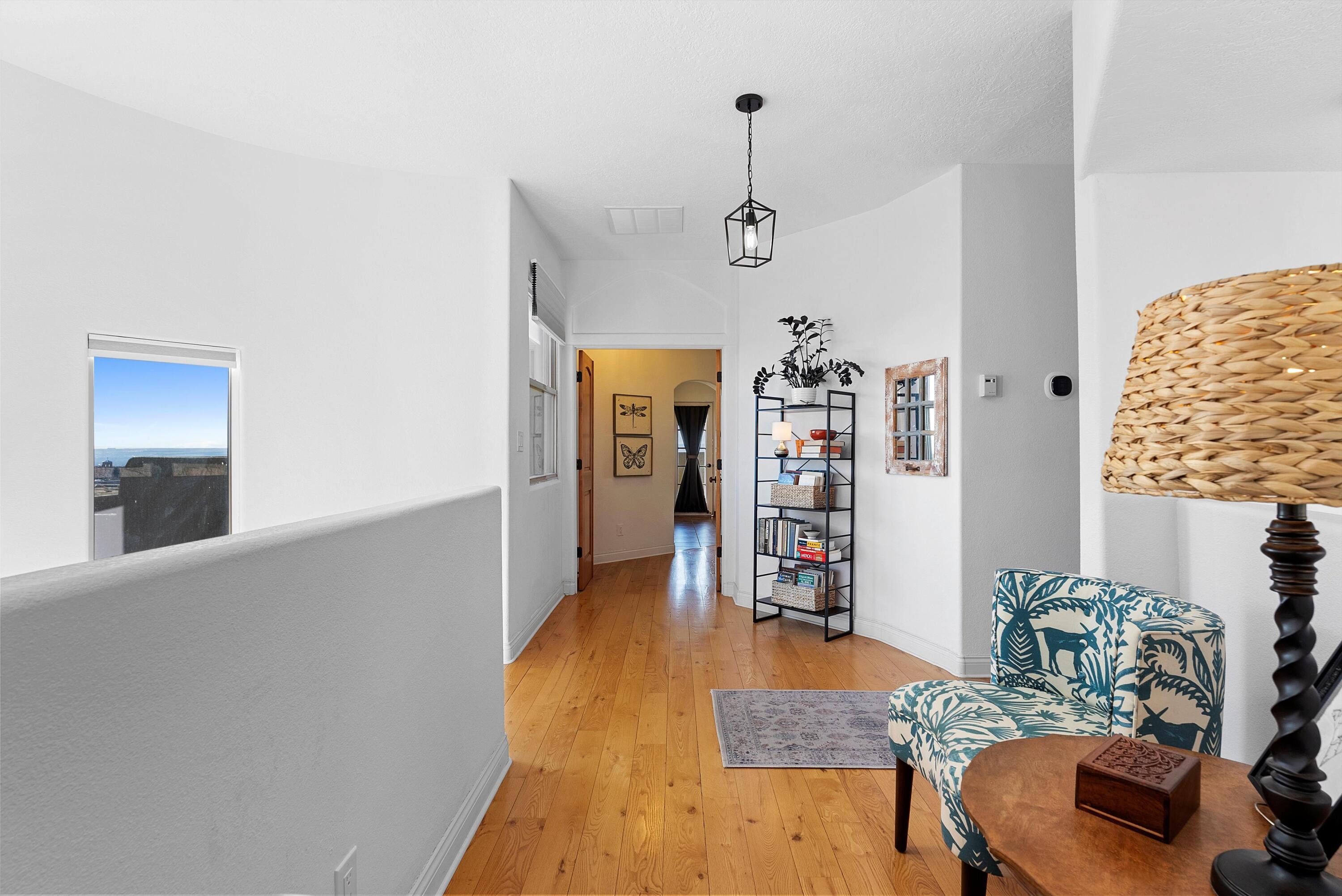 8951 ALAMEDA Boulevard NE