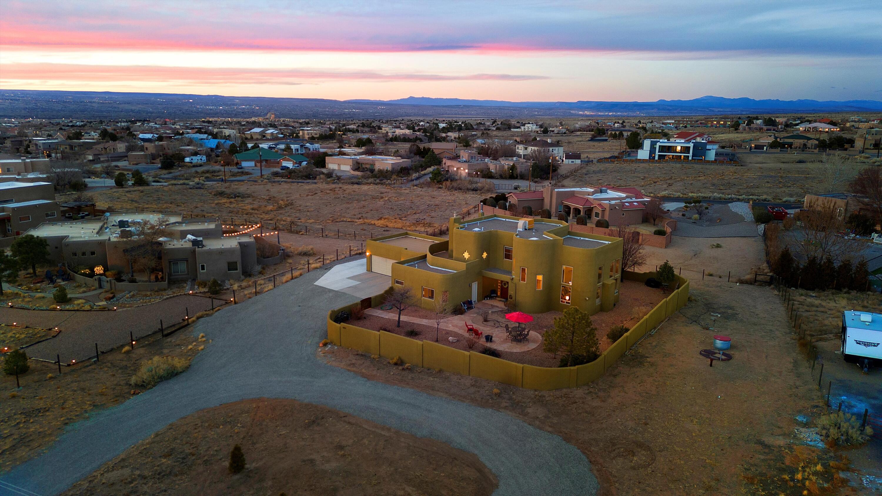 8951 ALAMEDA Boulevard NE