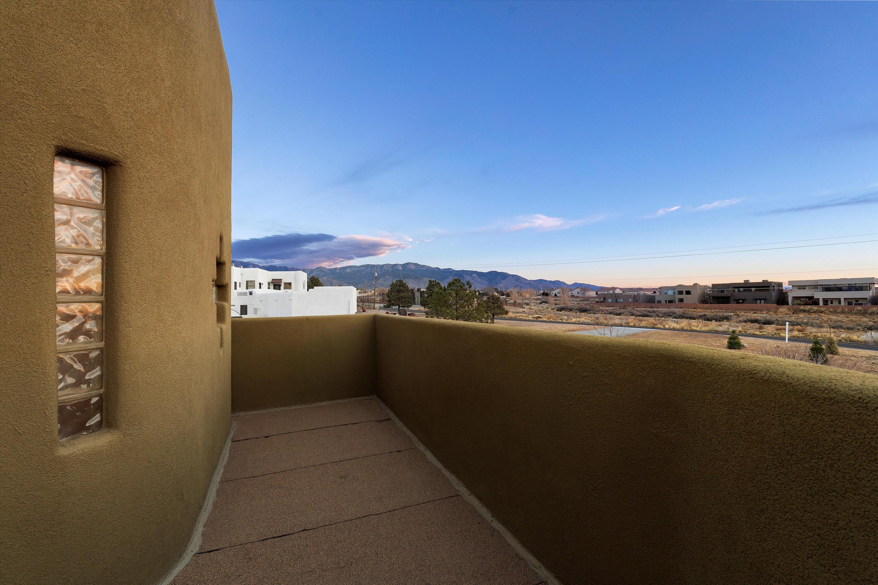 8951 ALAMEDA Boulevard NE