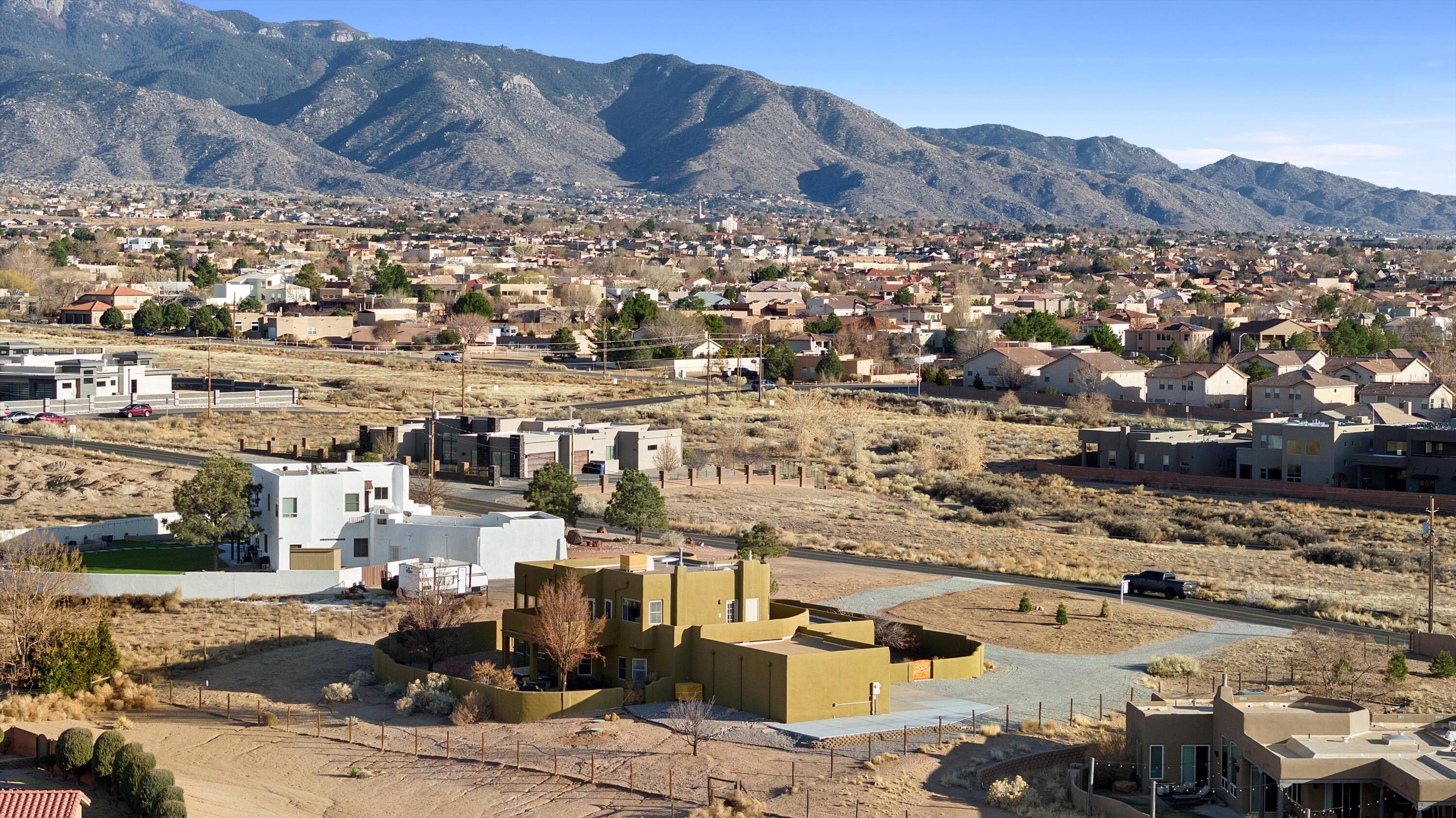 8951 ALAMEDA Boulevard NE