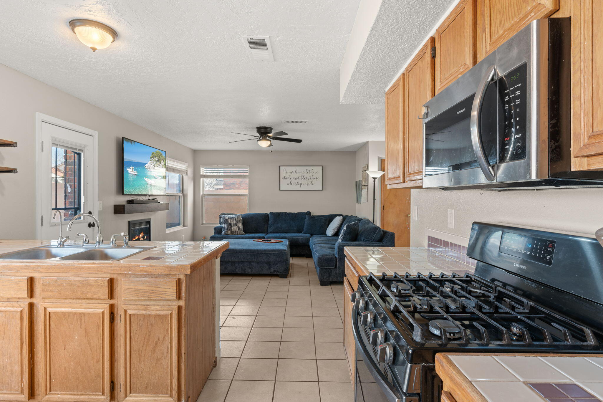 22 BUCKBRUSH Place