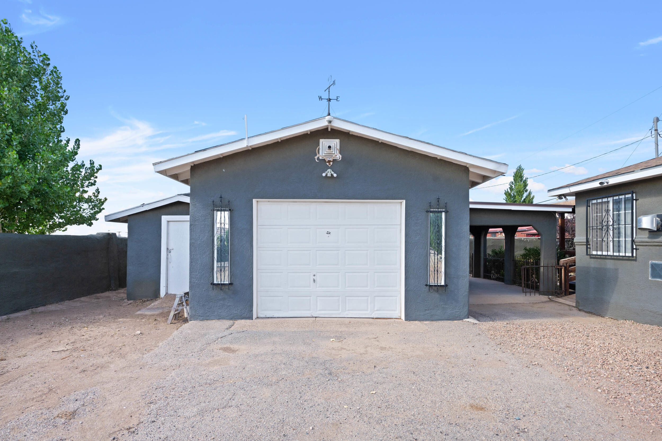 505 VALPLANO Road SE