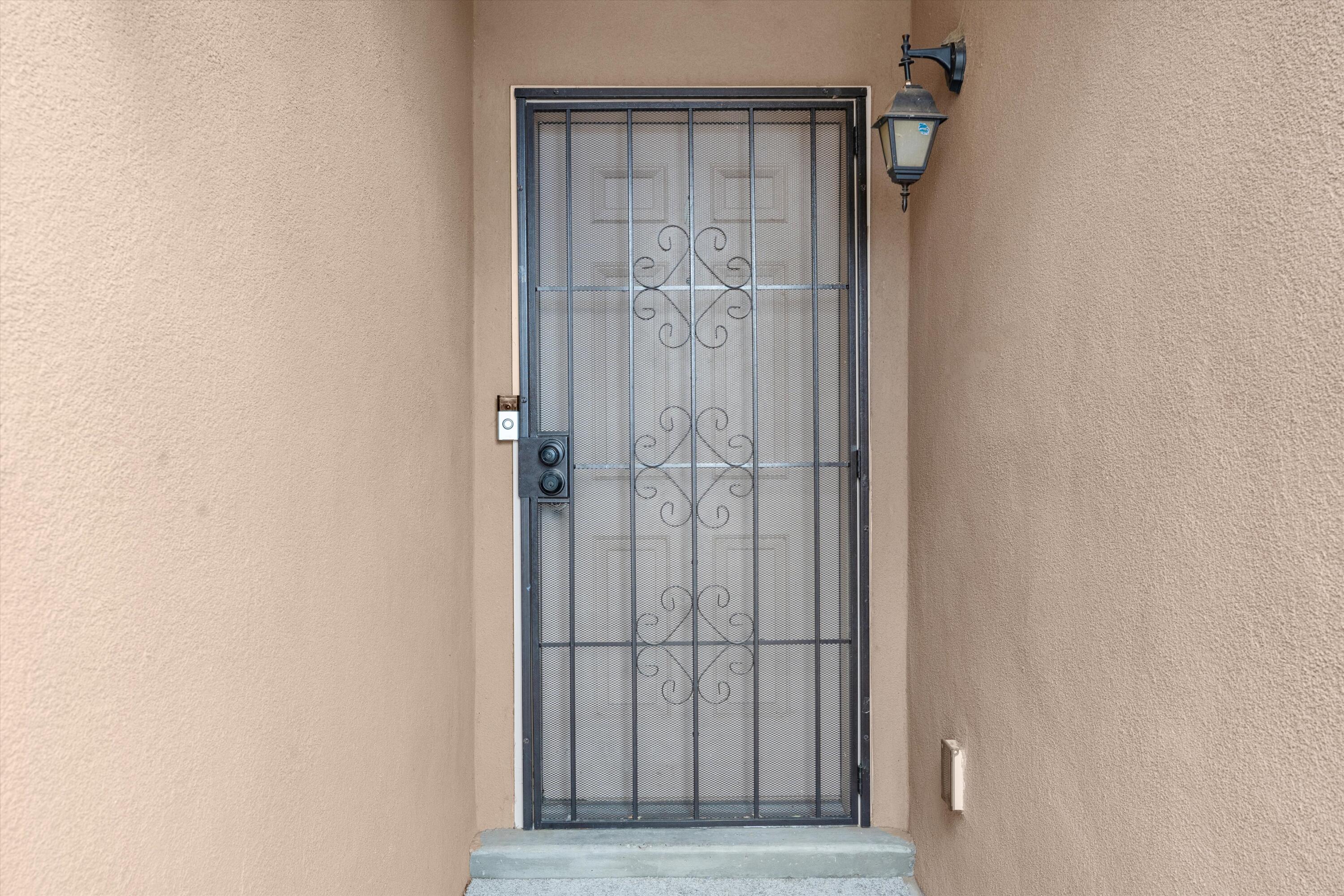 4320 ENFIELD Court SW