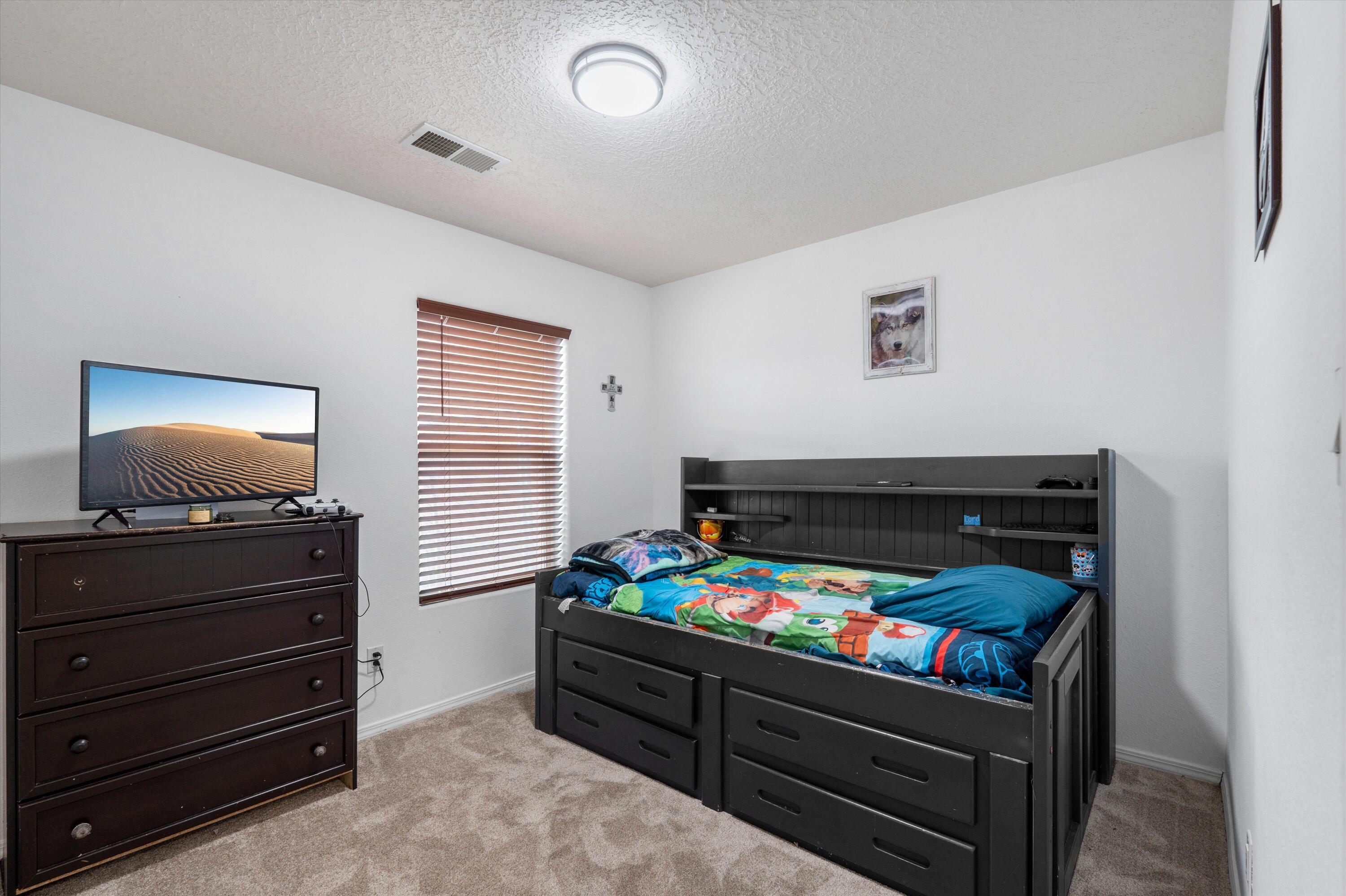 4320 ENFIELD Court SW