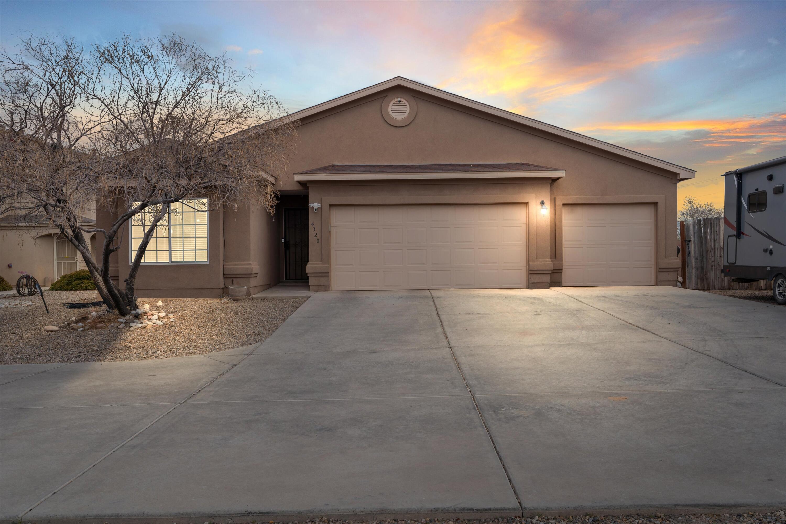 4320 ENFIELD Court SW