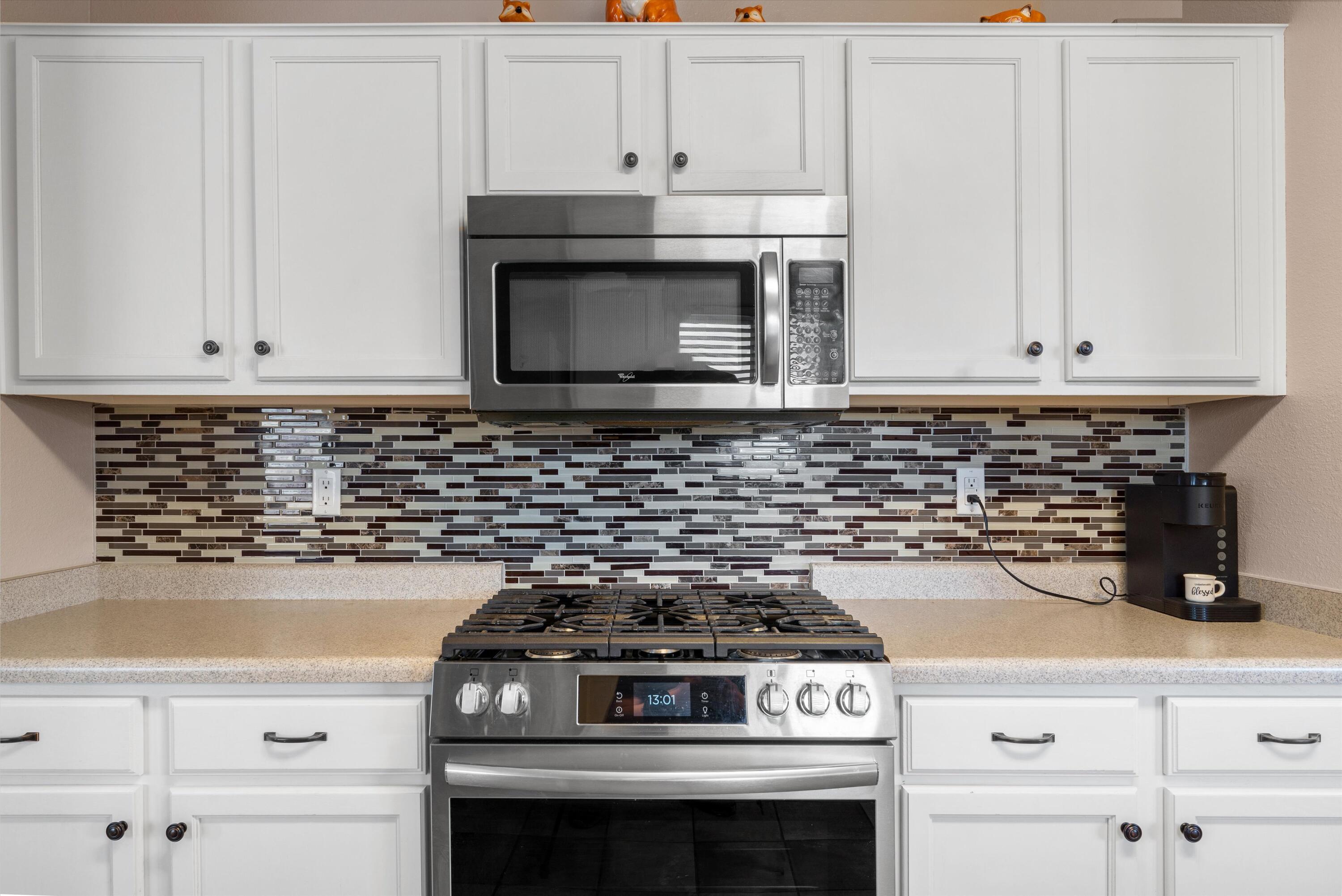 4320 ENFIELD Court SW