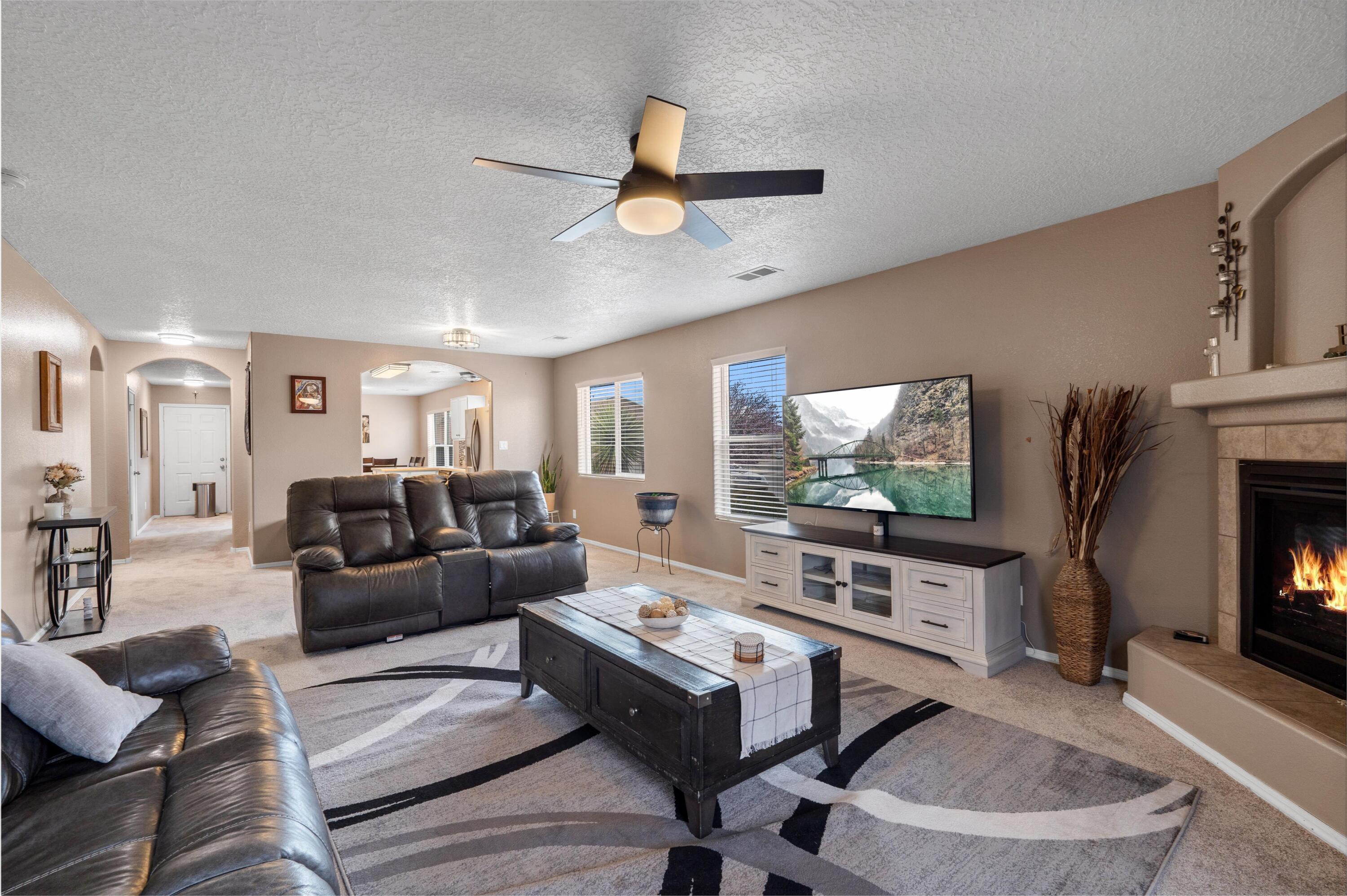 4320 ENFIELD Court SW