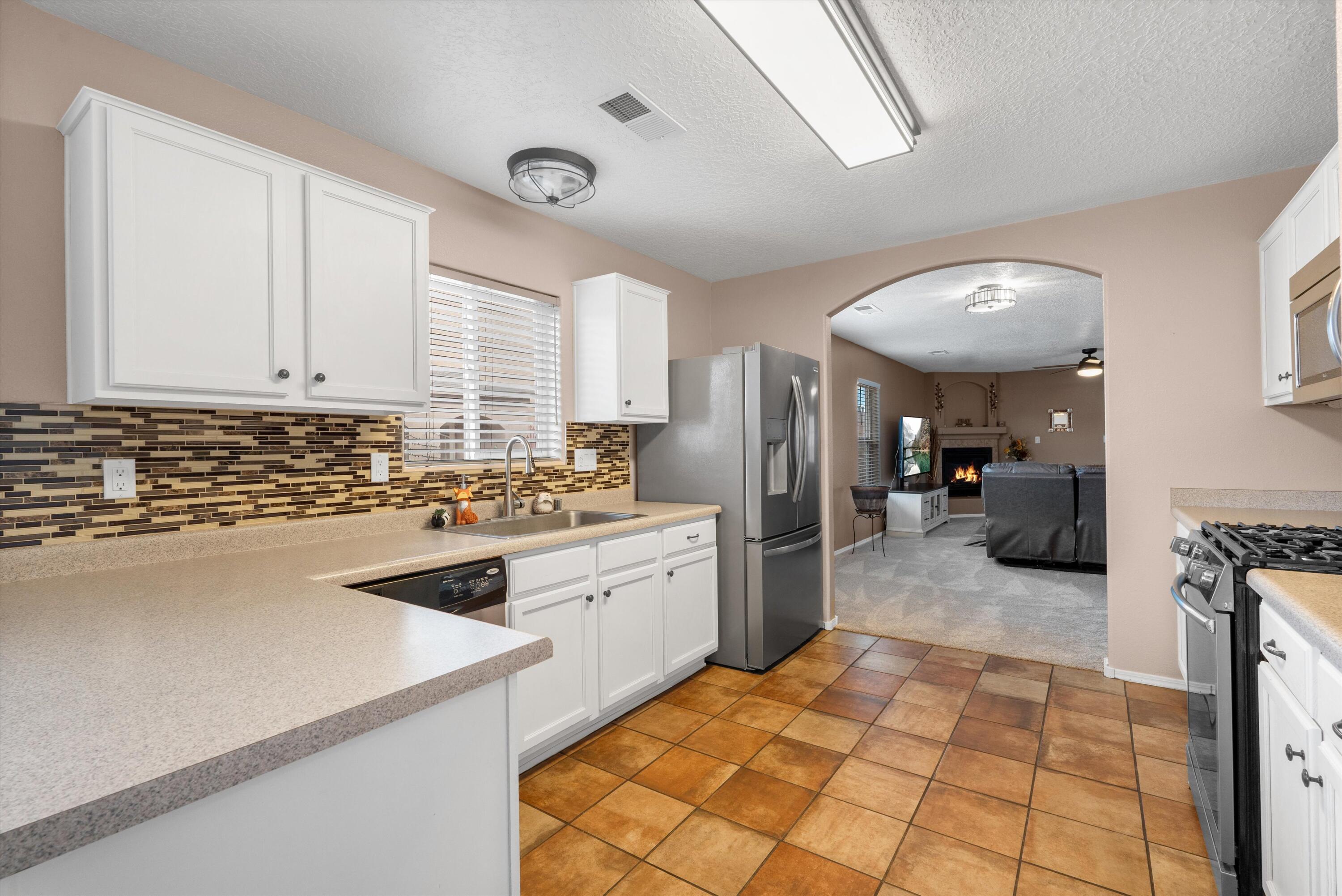 4320 ENFIELD Court SW