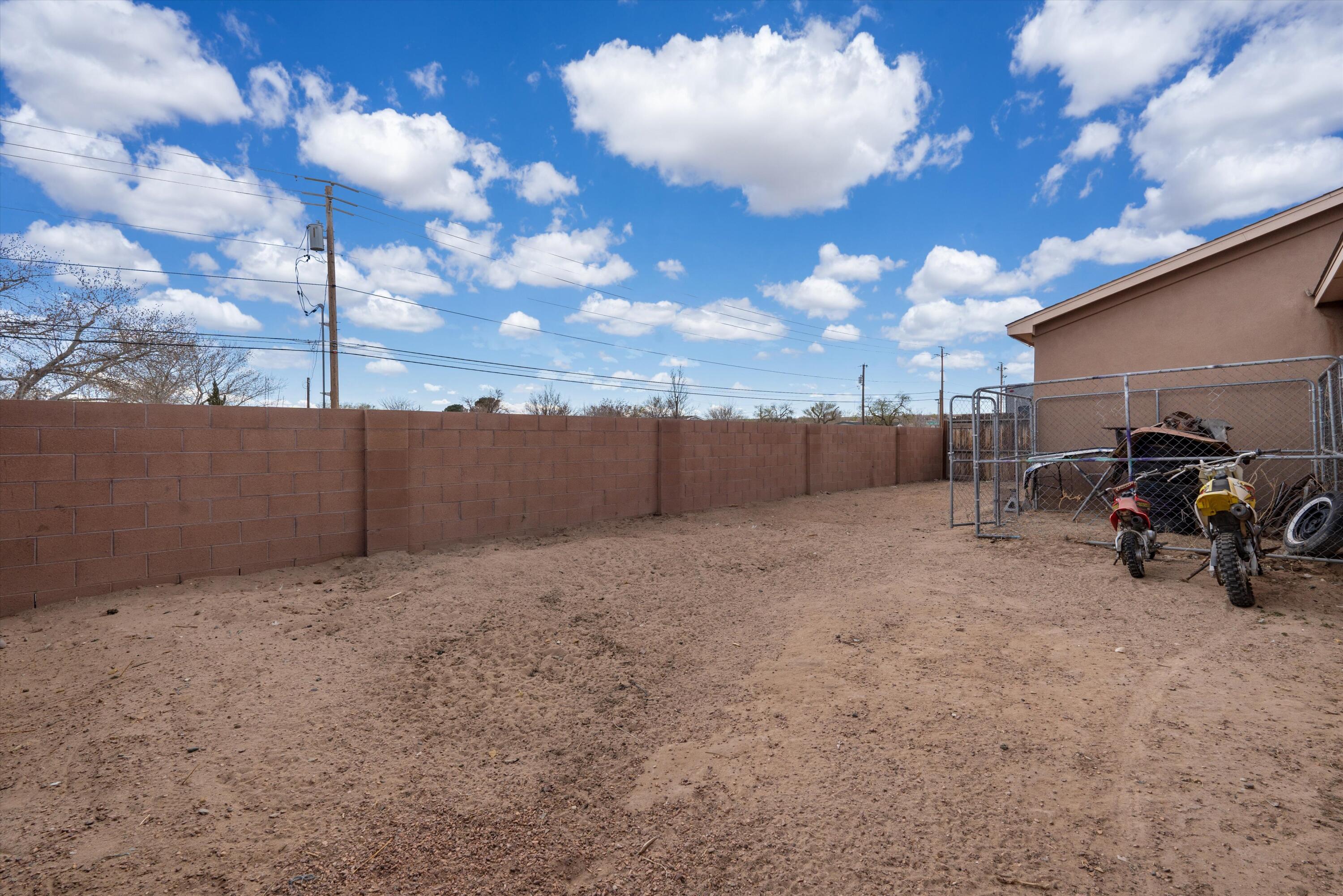 4320 ENFIELD Court SW