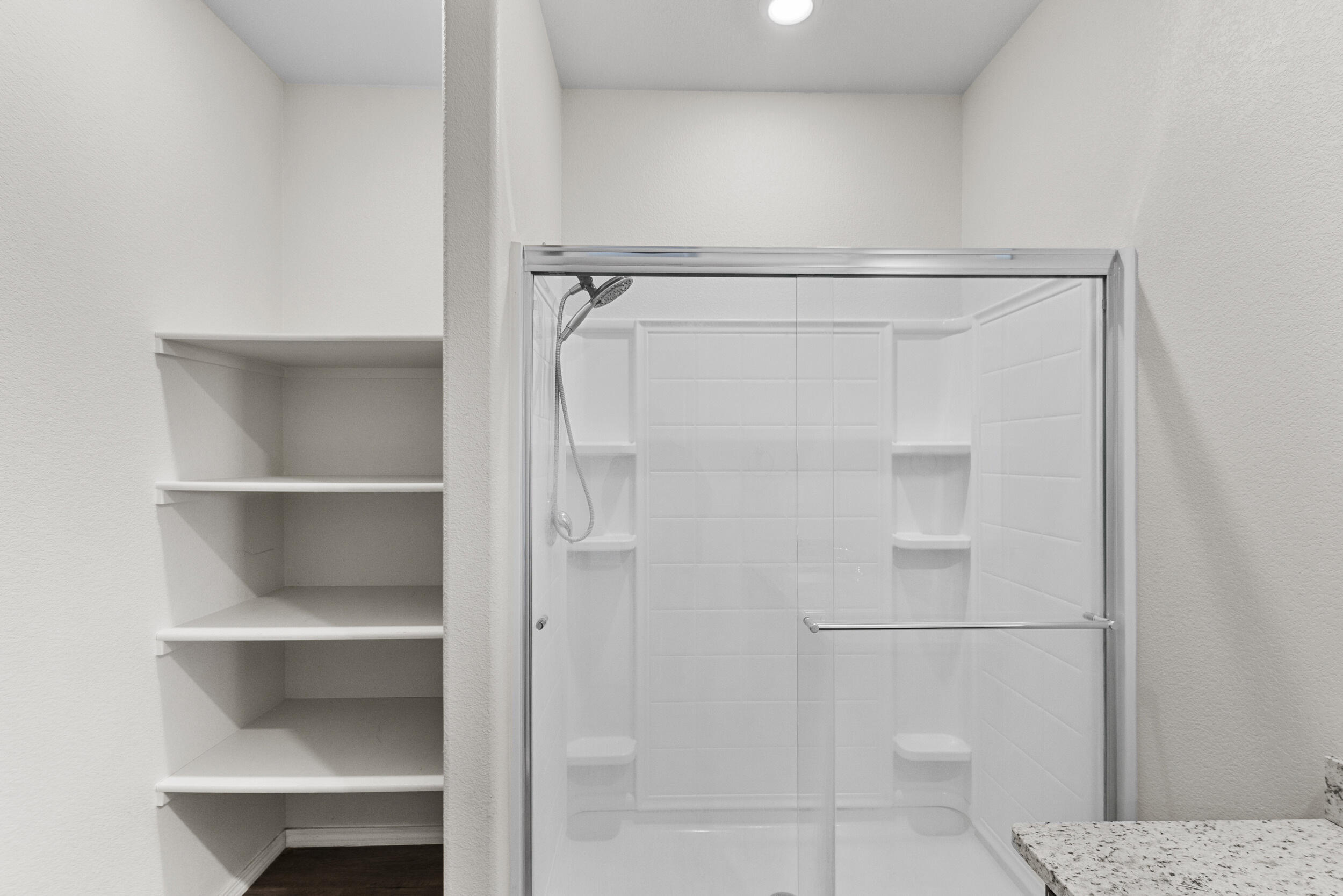 3441 OREGON TRAIL Road NE