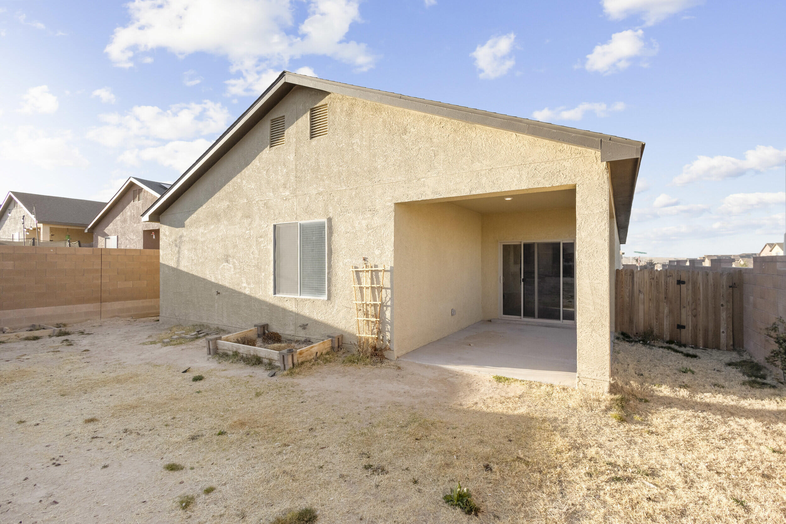 3441 OREGON TRAIL Road NE