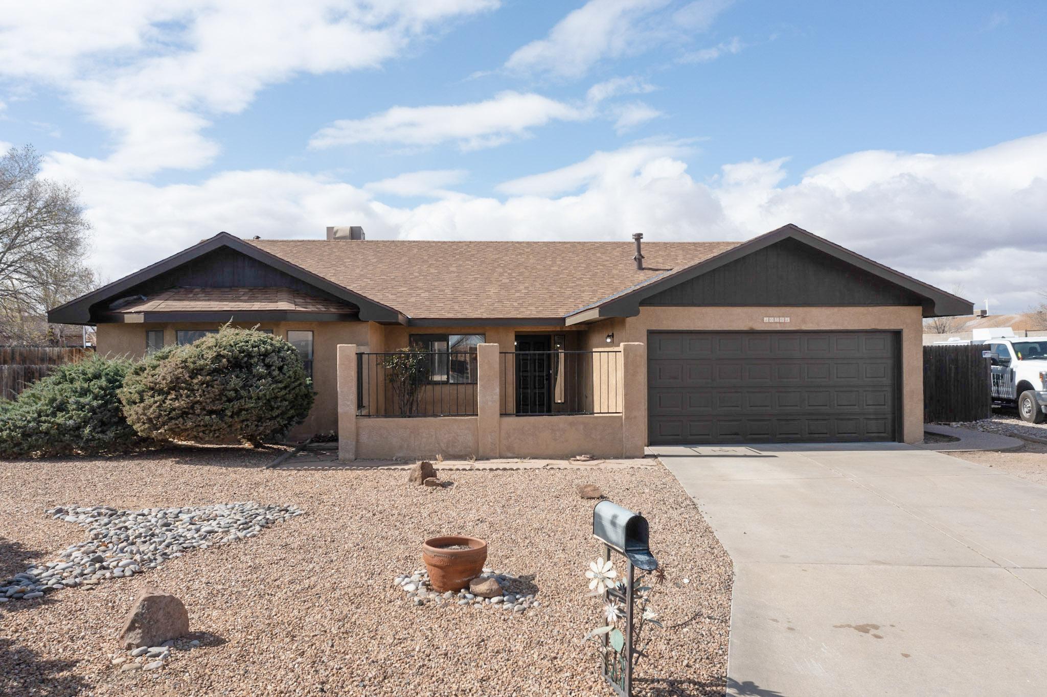 10501 LUTES Court NW