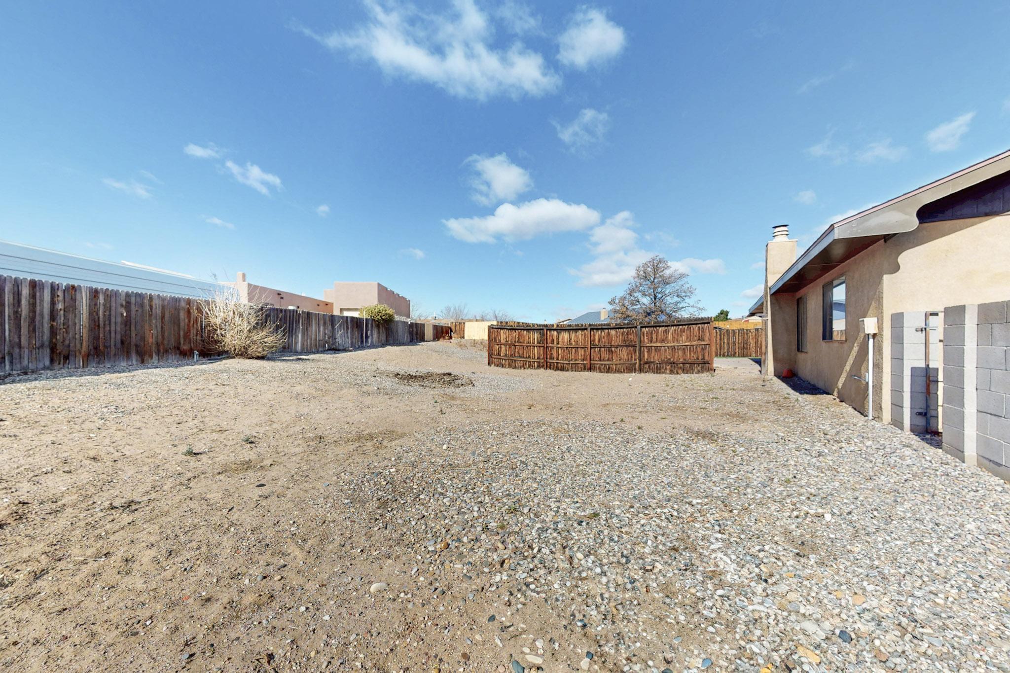 10501 LUTES Court NW